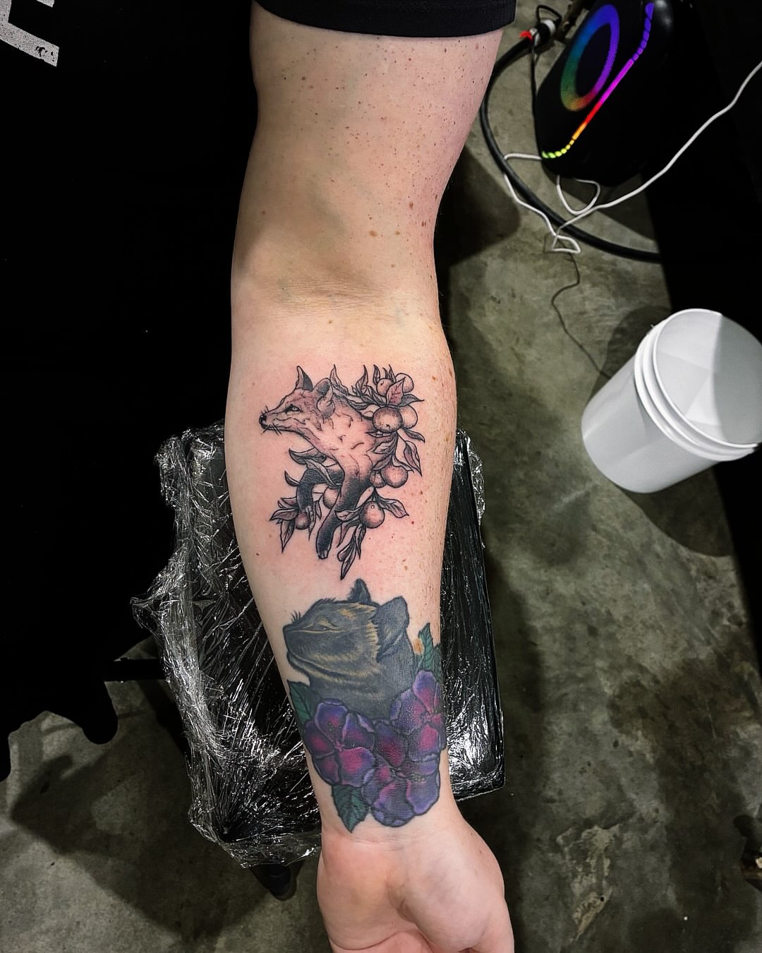 Tattoo by @unobhmg — american_traditional, realism