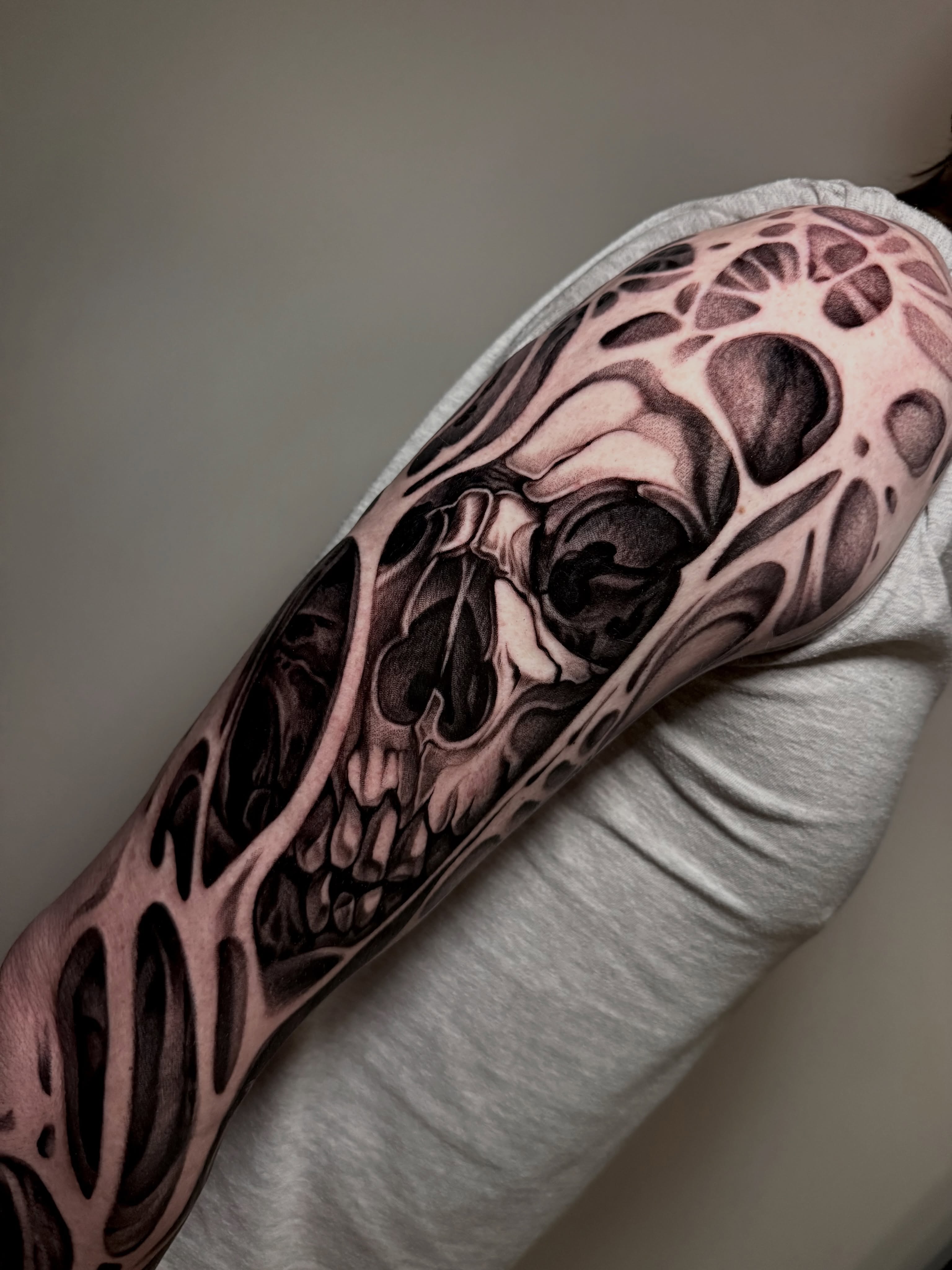 Tattoo by @ladysky_tattoo — black_and_grey