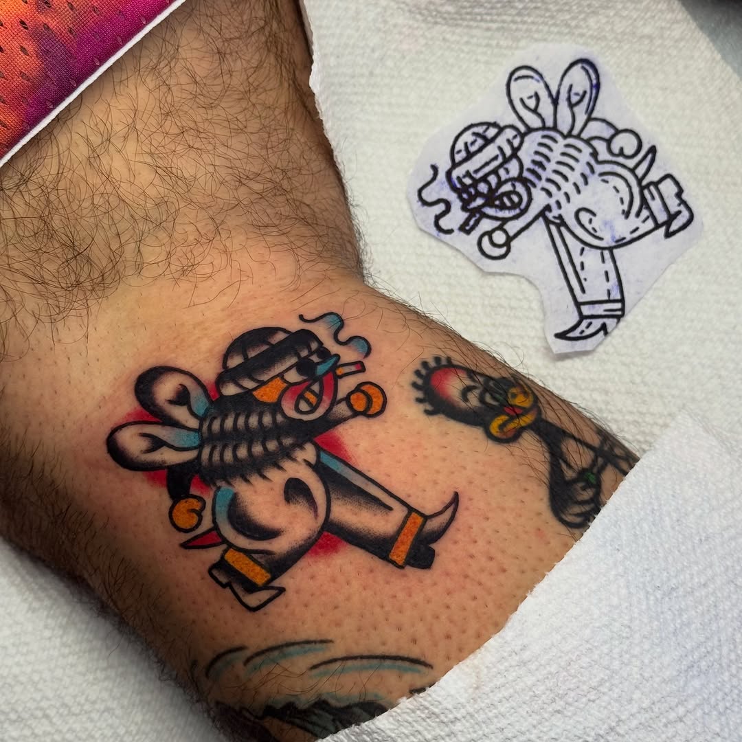 Tattoo by @larrylovestattoos โ american_traditional