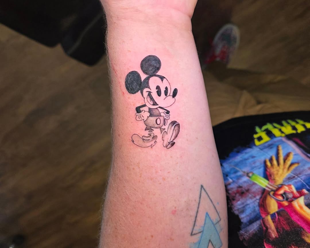 Tattoo by @shades_of_maggie — new_school