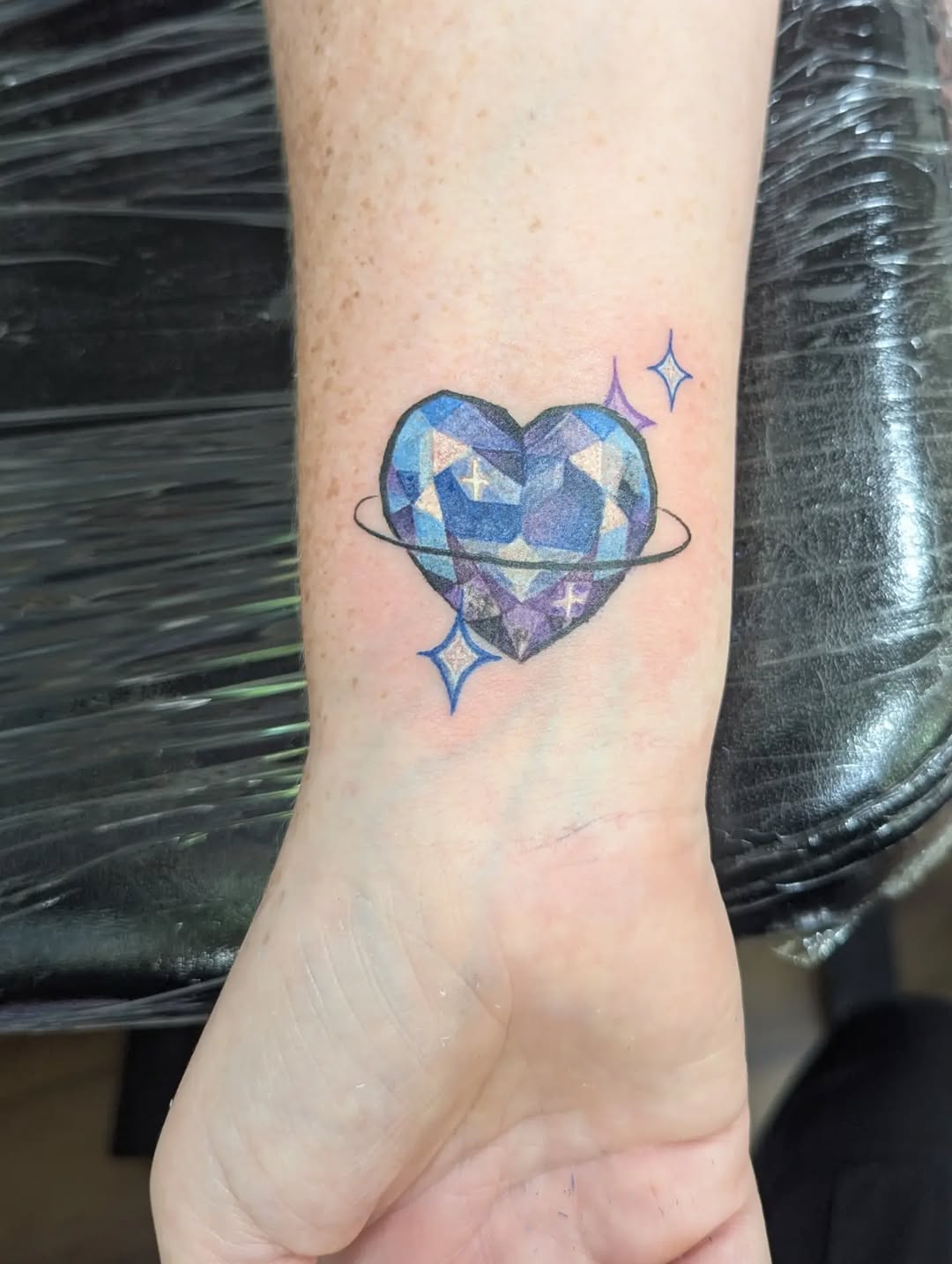 Tattoo by @skiesafiretattoo — geometric, fine_line