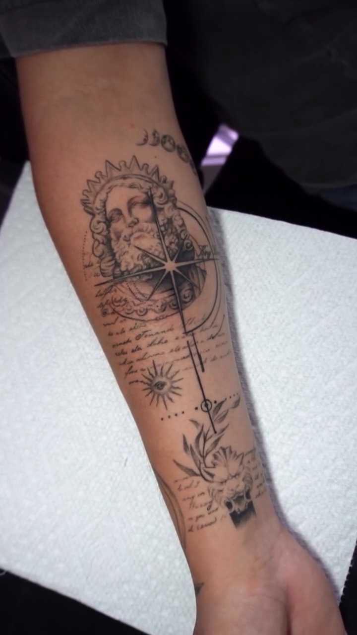Tattoo by @reytatu — fine_line, lettering_script