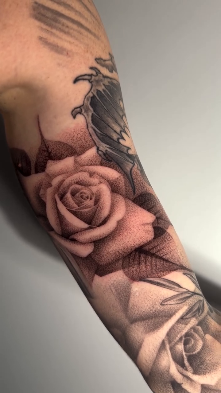 Tattoo by @dragonink.tattoos — realism, dotwork