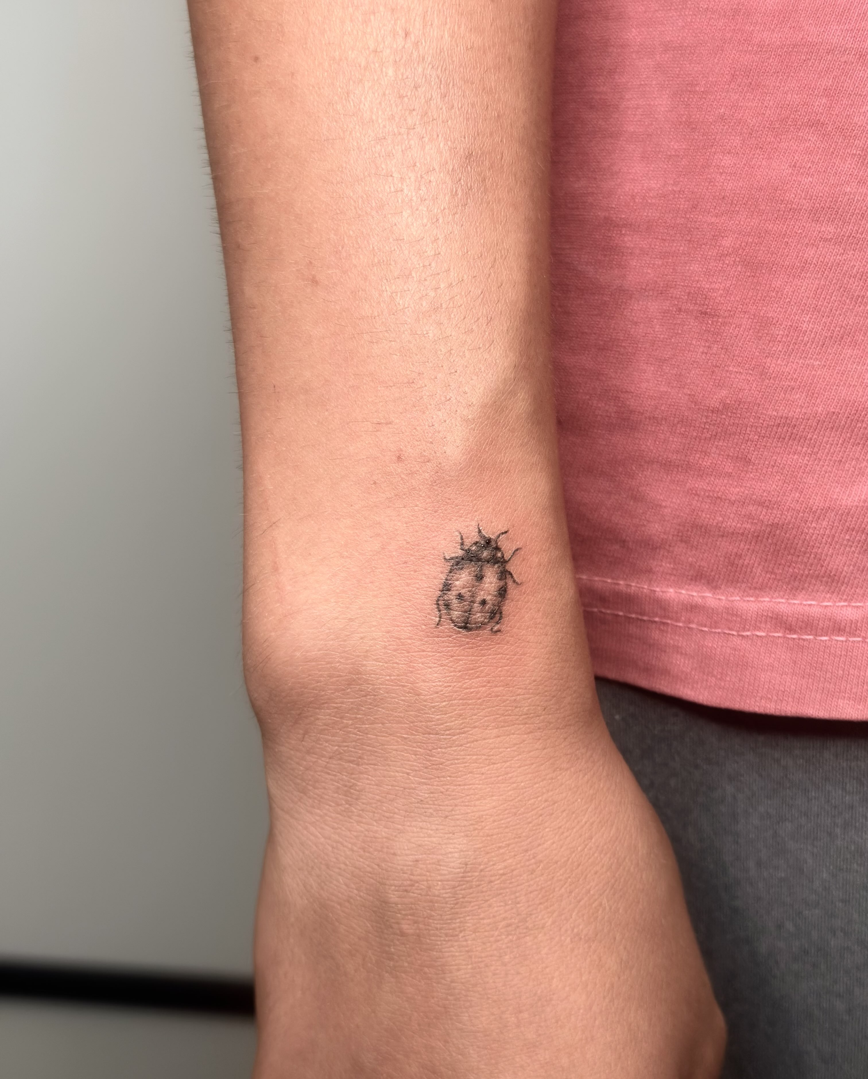 Tattoo by @kennartattoo — black_and_grey