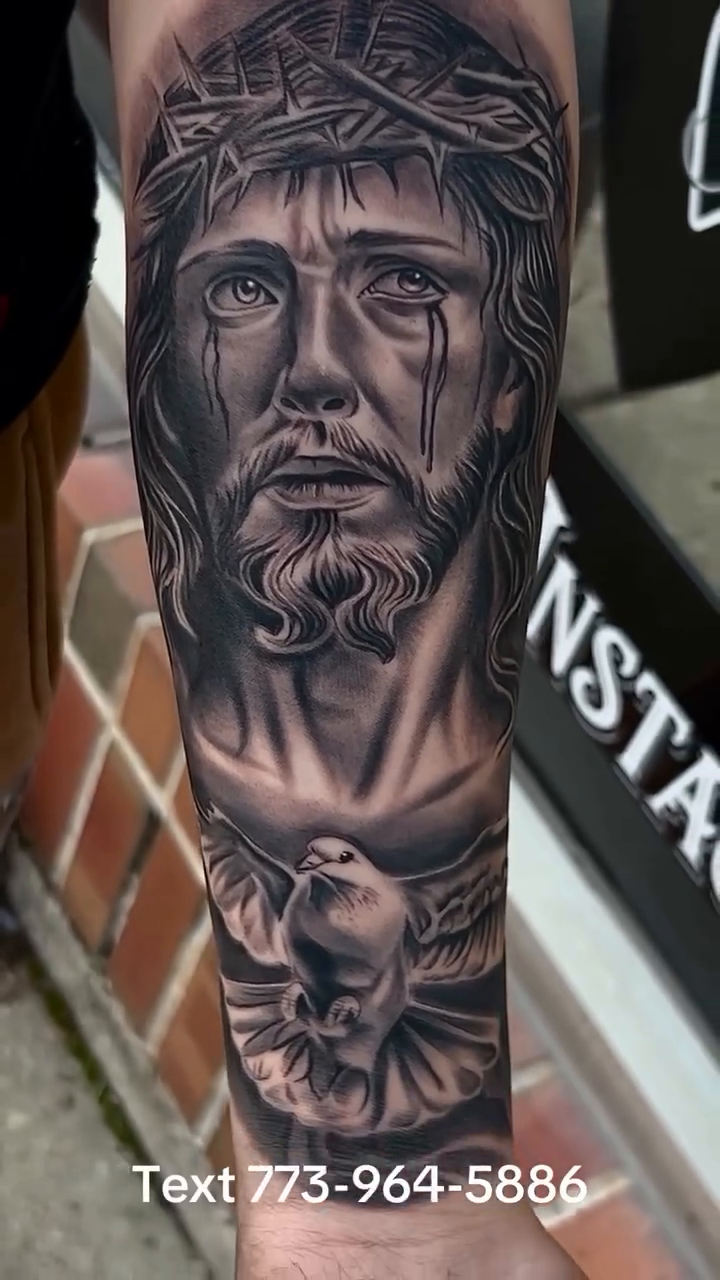 Jesus Christ with a dove realism tattoo by Kevyn Vidal
