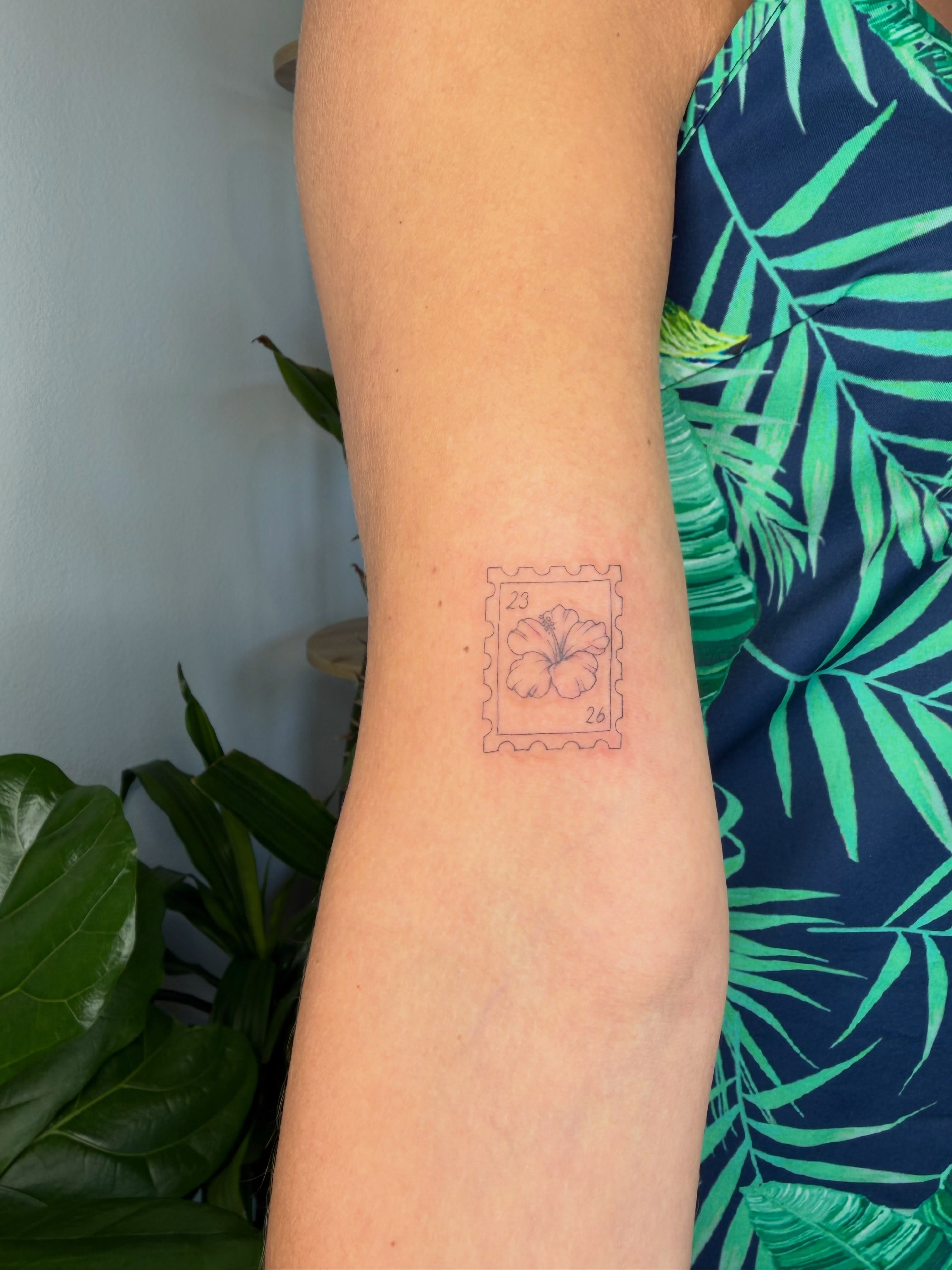 Hawaiian flower stamp dotwork tattoo on the forearm by Priscila - HAWAII TATTOO