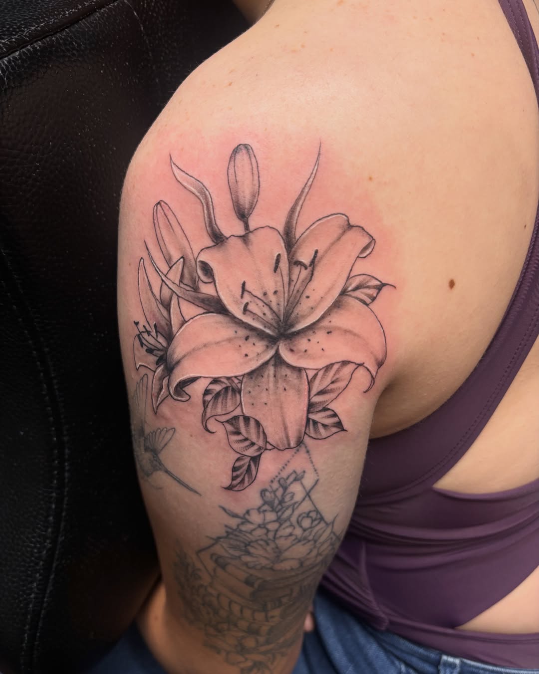 Tattoo by @trktattoos — black_and_grey