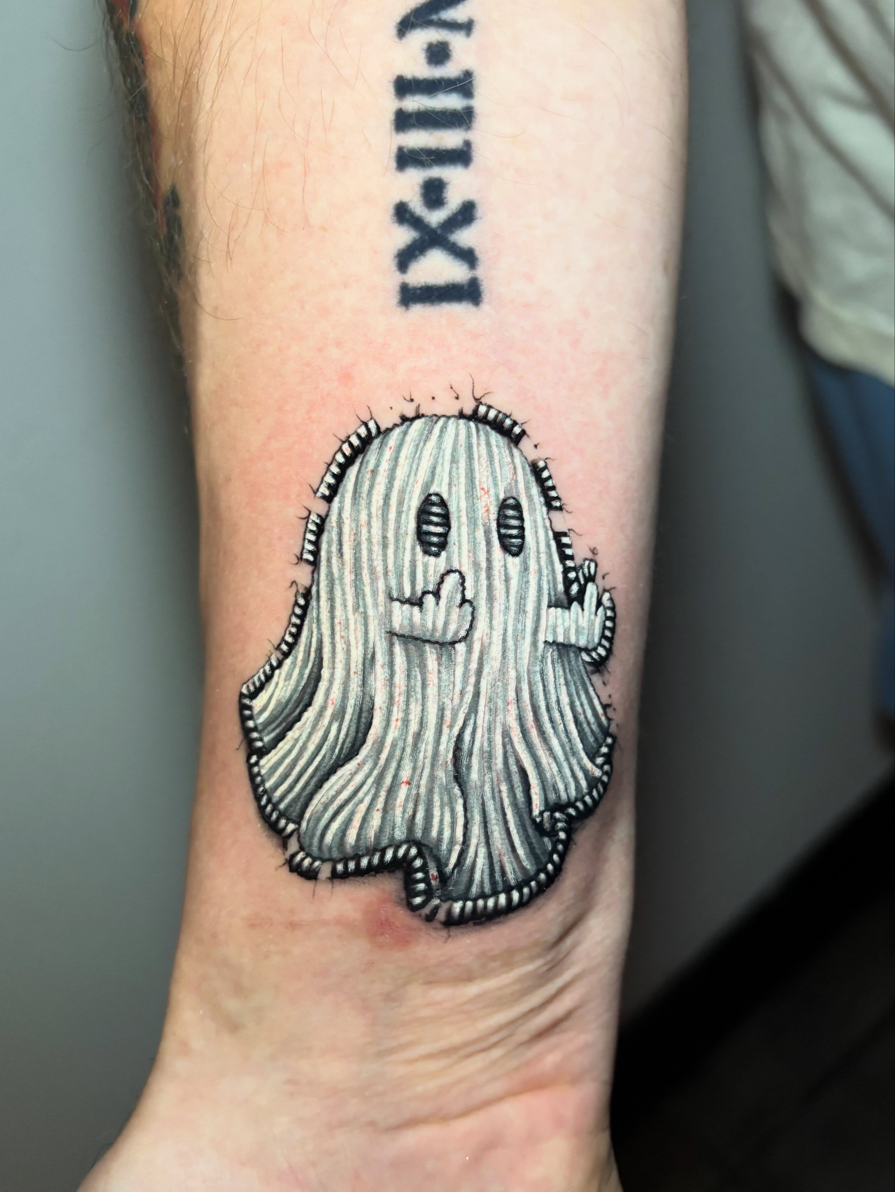 Tattoo by @cheyenne.tattoos — black_and_grey