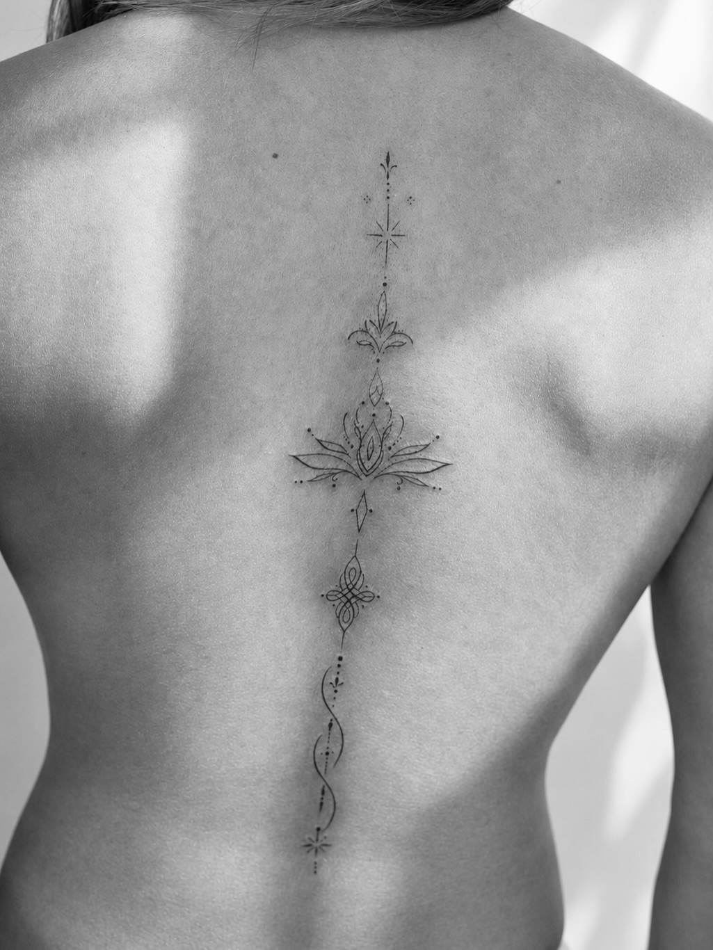 Tattoo by @xiu.tattoos — fine_line, ornamental