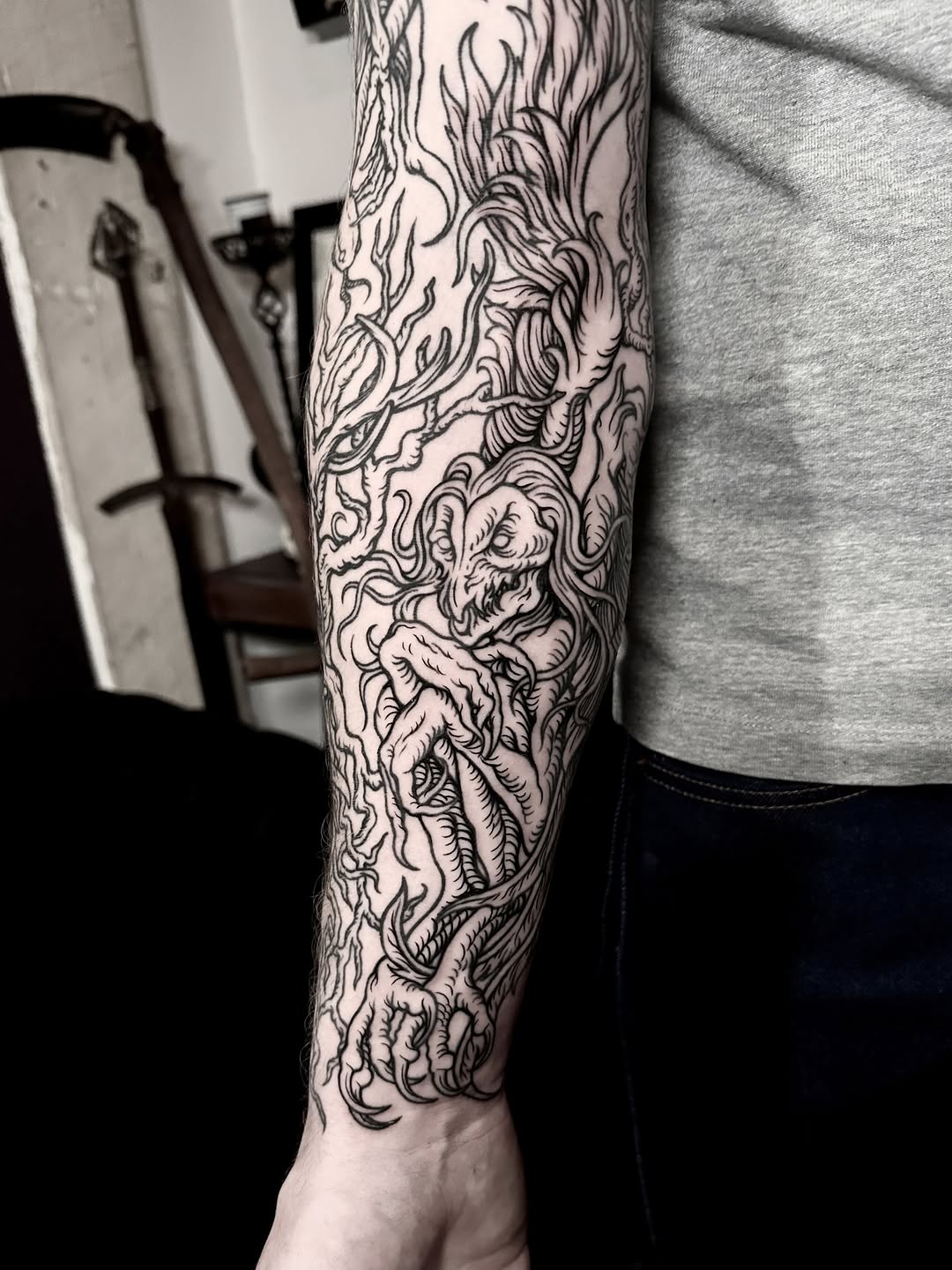 Tattoo by @sashawoland β blackwork, illustrative