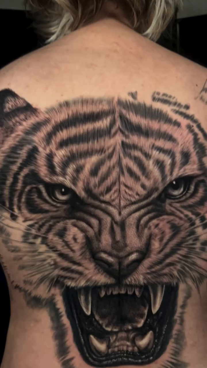 Tattoo work at Middle Tennessee Tattoo Expo 2026