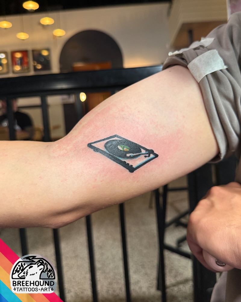 Tattoo by @breehound β black_and_grey