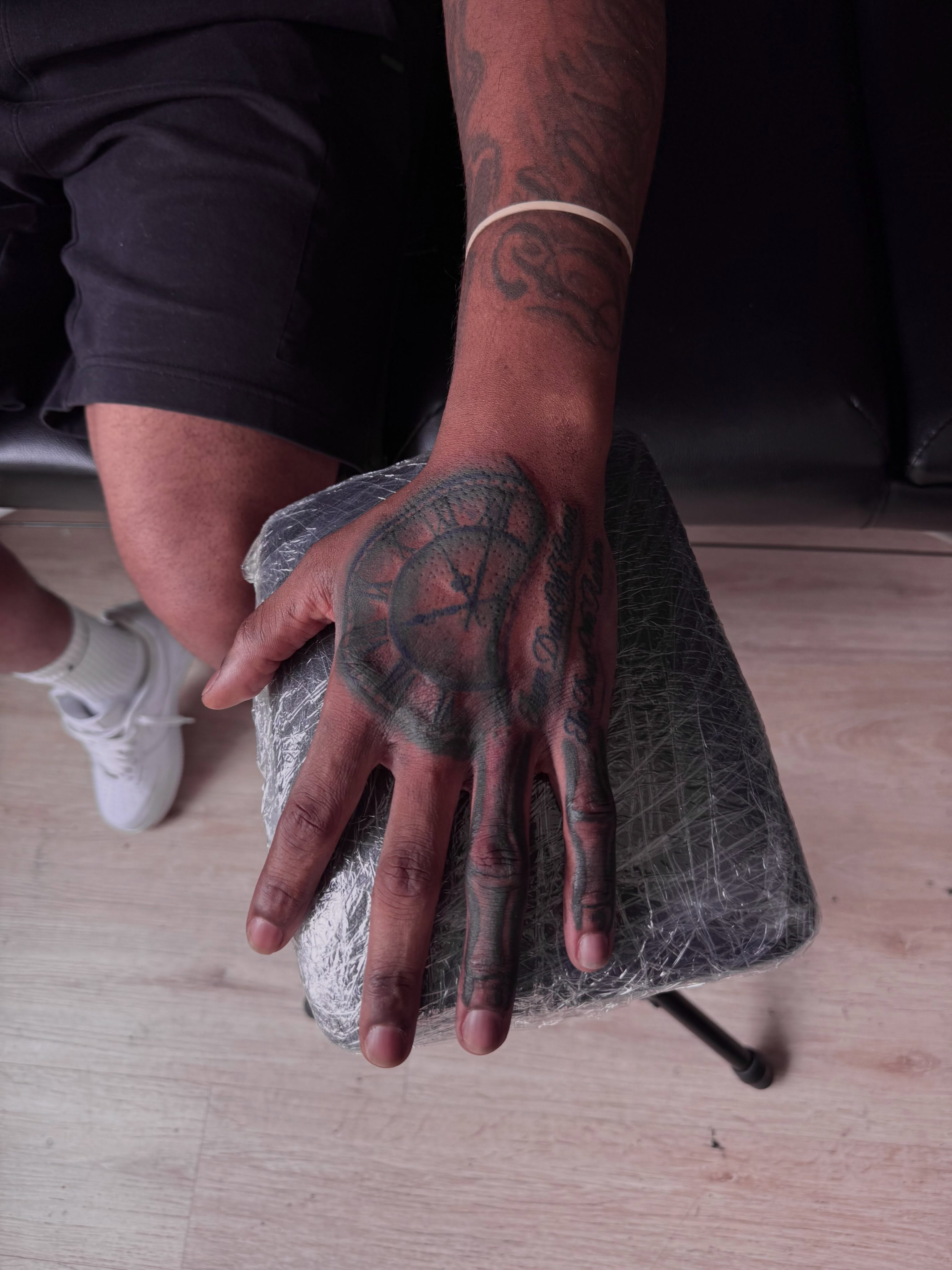 Clock black and grey tattoo on the hand by inkedbylii, Philadelphia, Pennsylvania