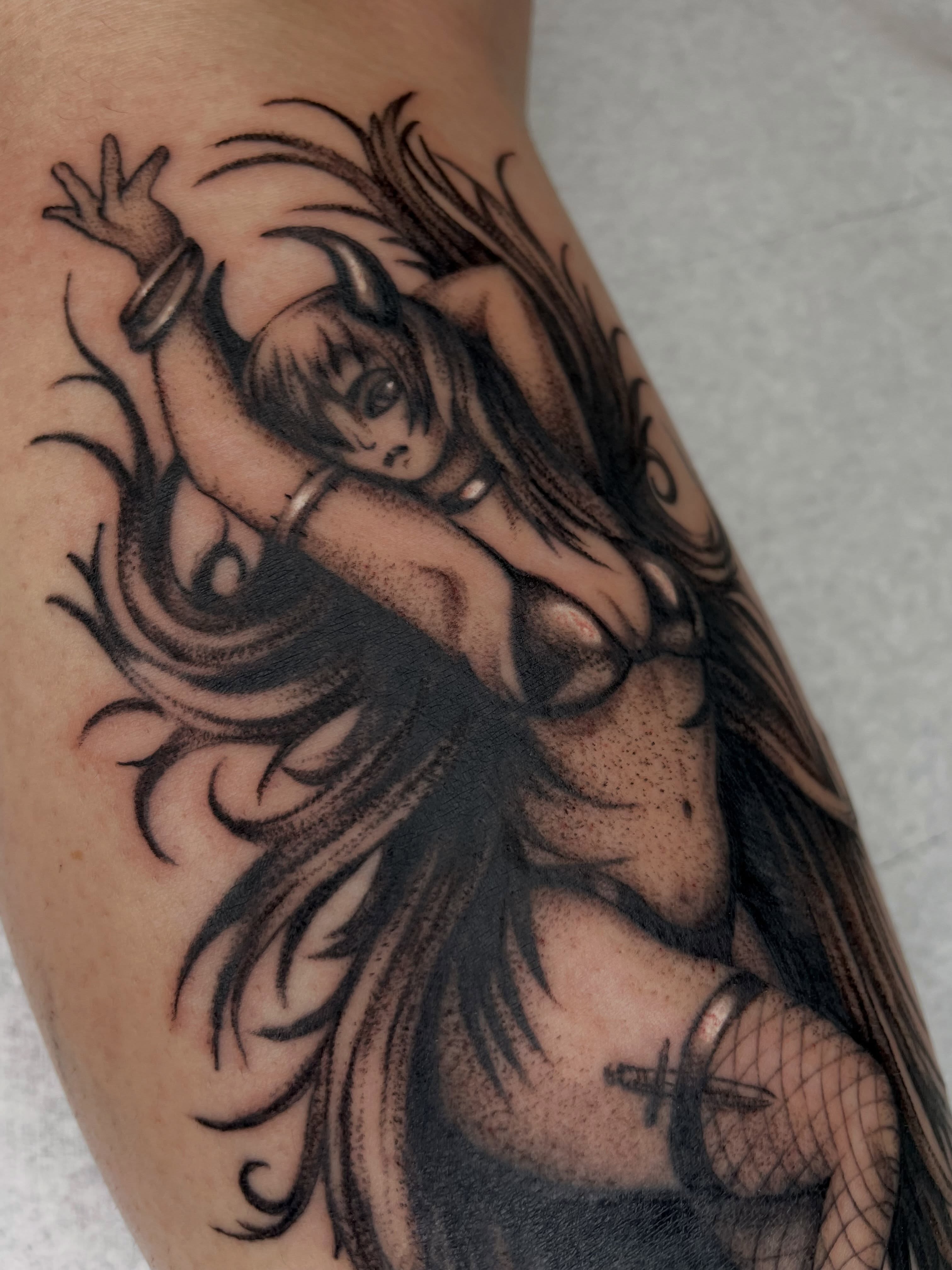 Mermaid realism tattoo on the forearm by Vash