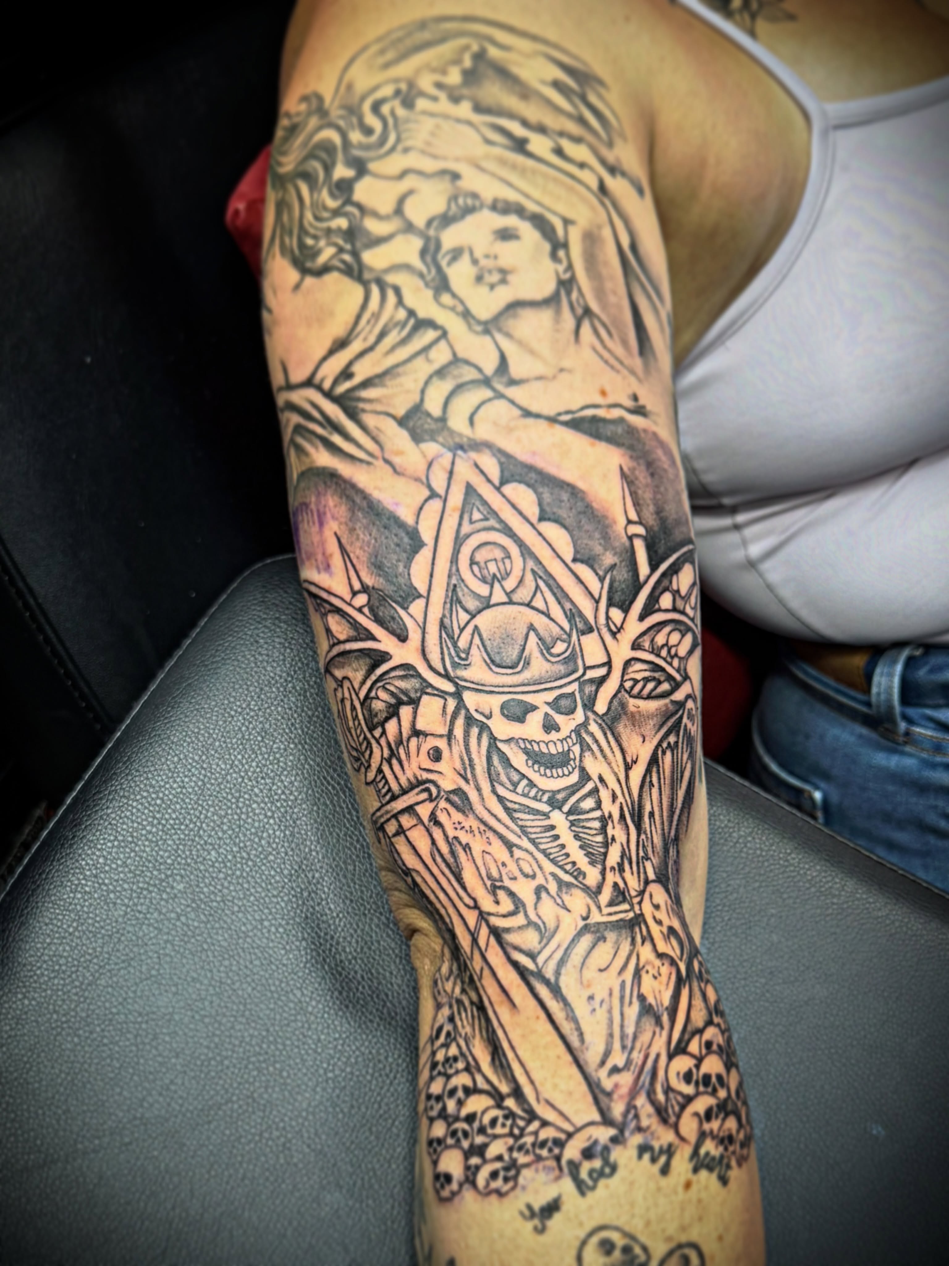 Tattoo by @selenamariatattoos — black_and_grey, dark_realism