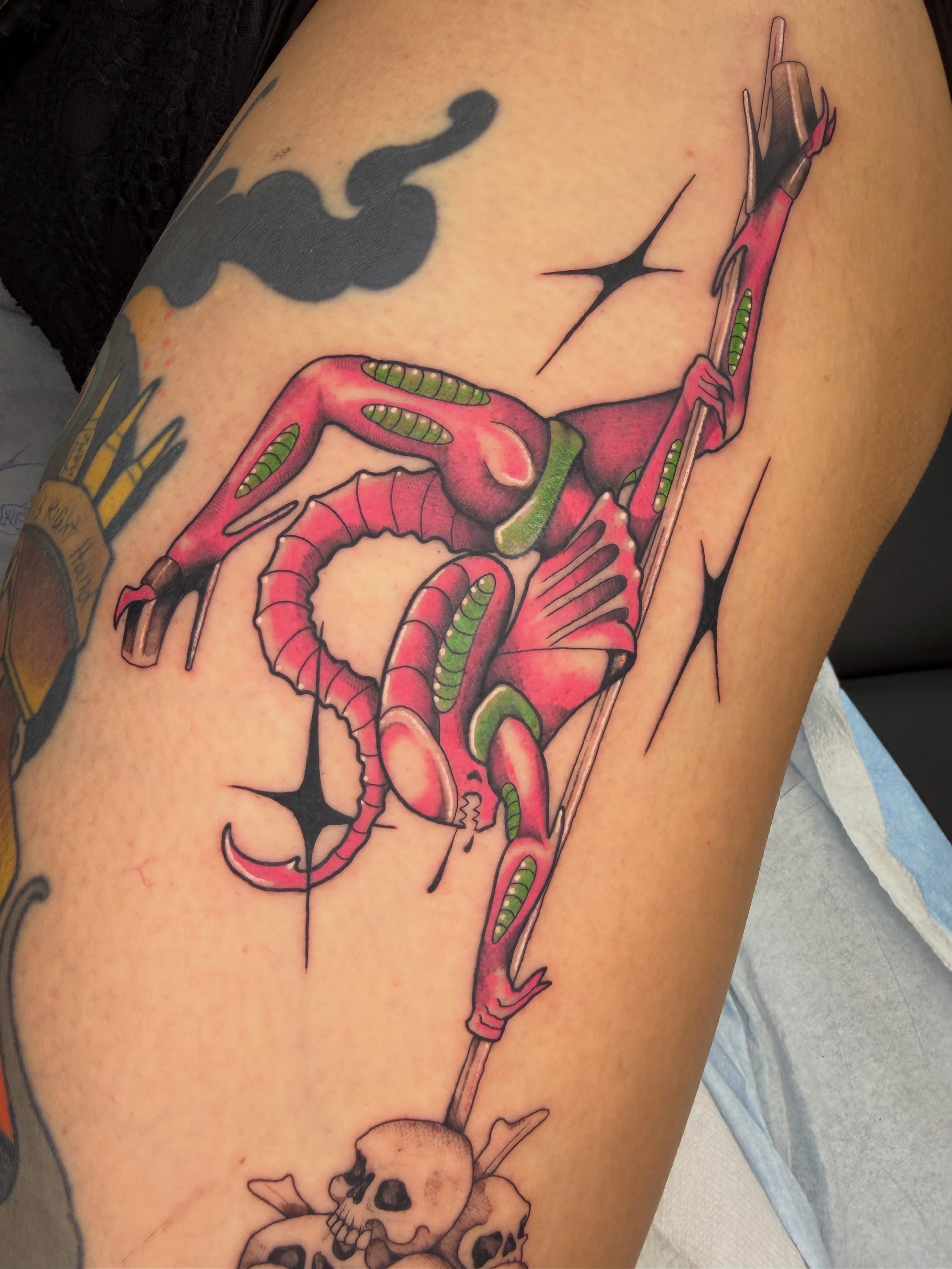 Alien creature American traditional tattoo on the thigh by 𝔓𝔢𝔞𝔠𝔥𝔶 𝔄𝔫𝔰𝔩𝔢𝔶