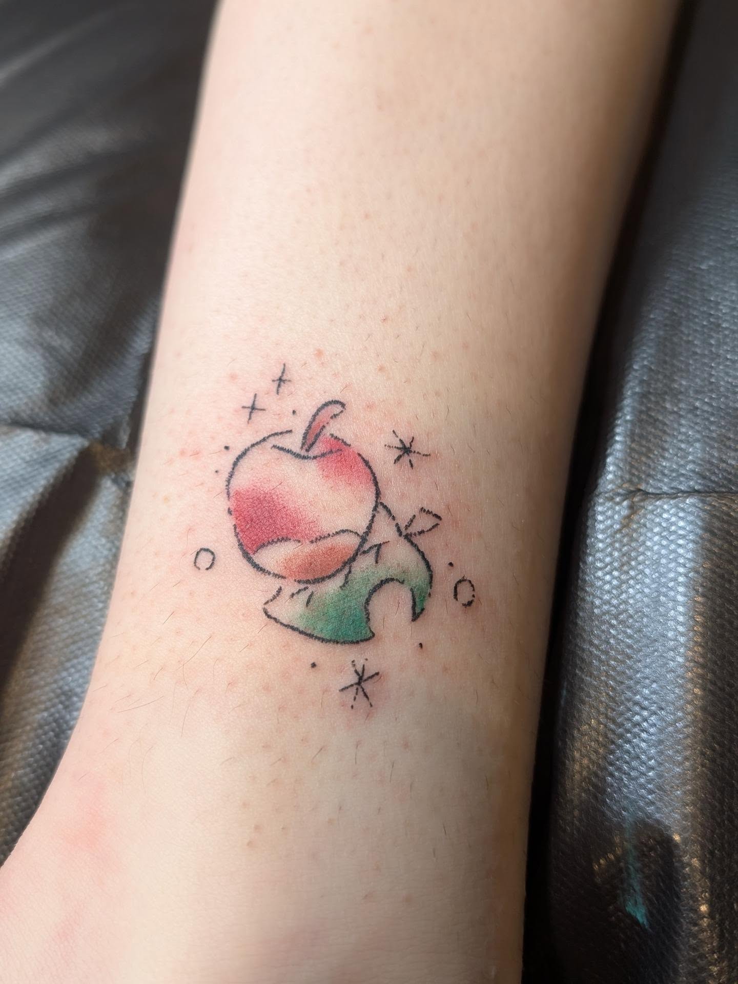 Tattoo by @ilaydaatak — watercolor