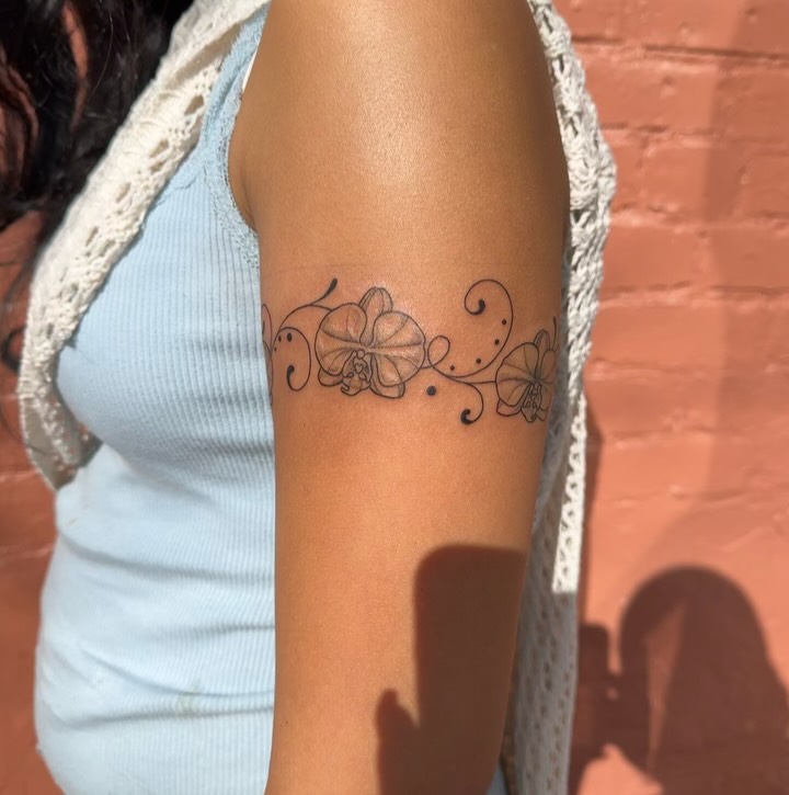 Floral design fine line tattoo on the forearm by Shannon, Cincinnati, Ohio