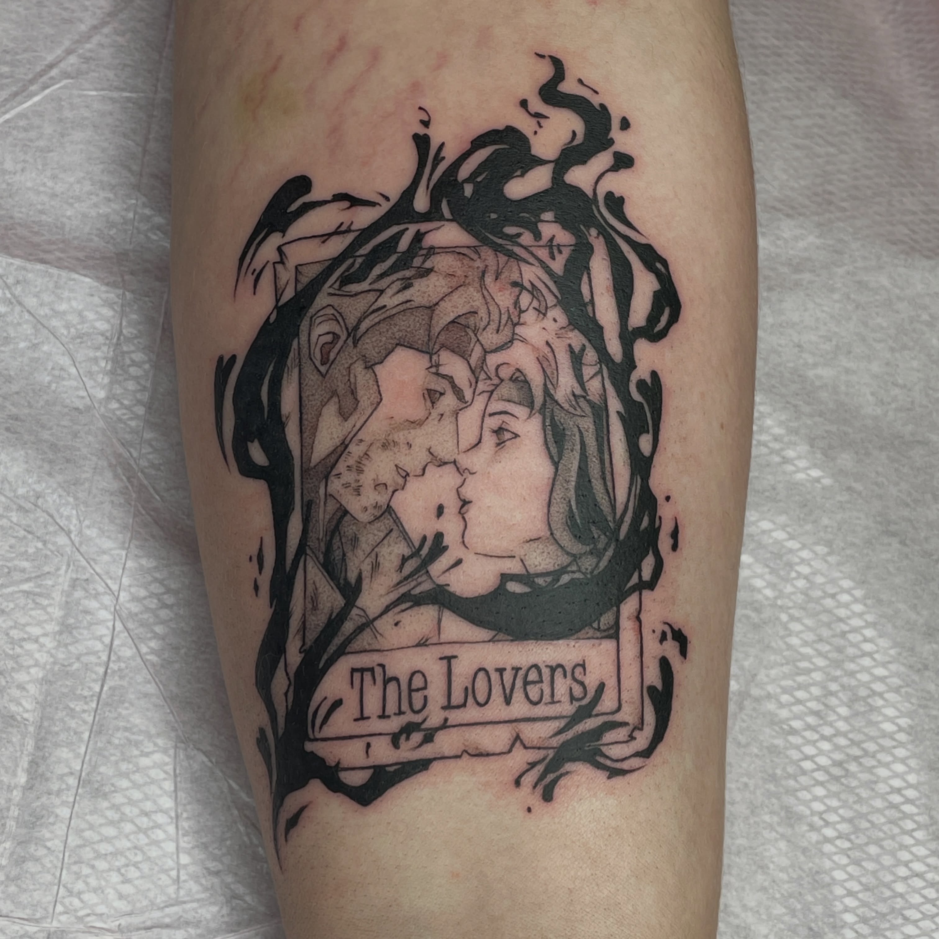 The lovers black and grey tattoo on the forearm by Mia 	\(★ω★)