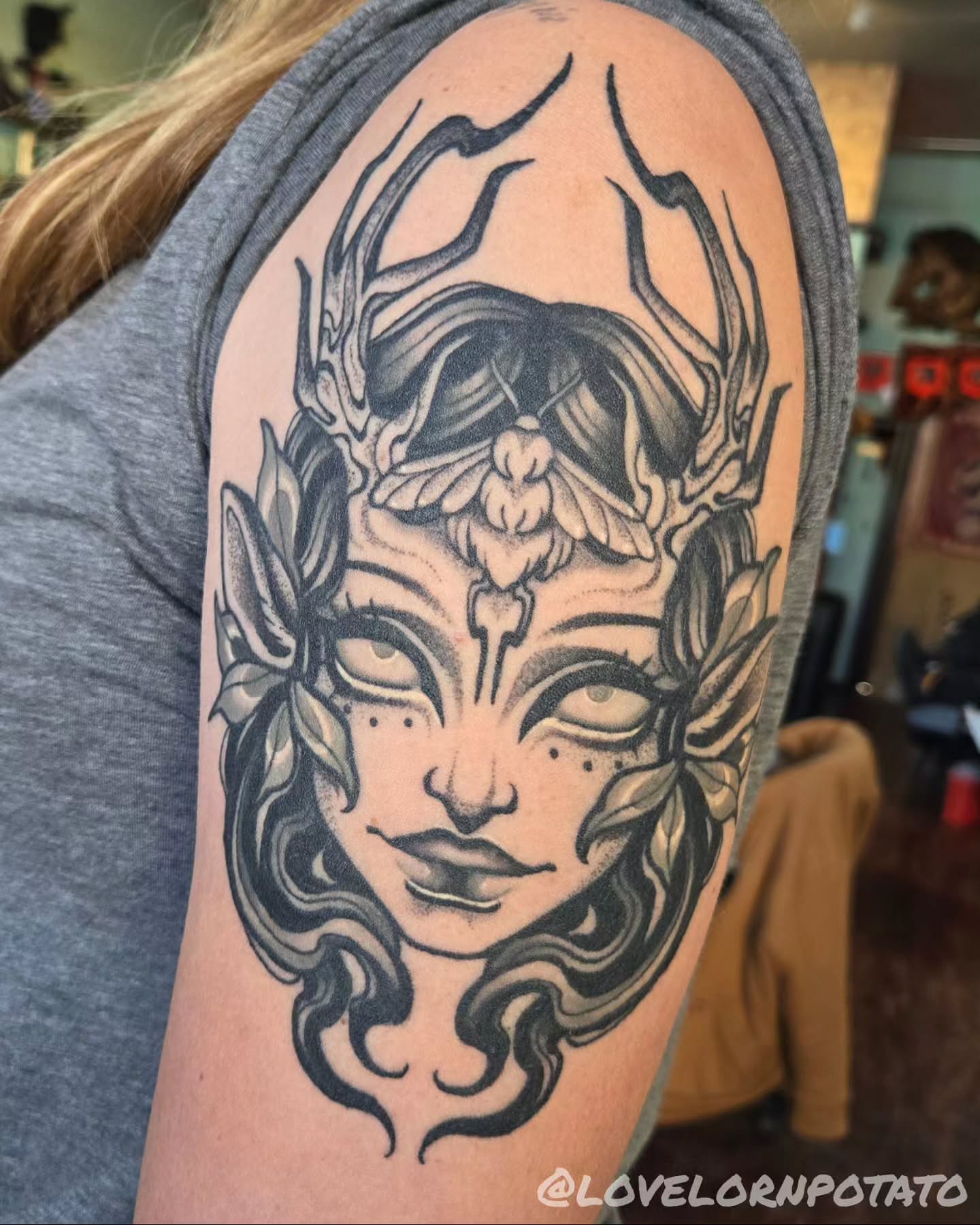 Mythical creature black and grey tattoo on the shoulder by @lovelornpotato