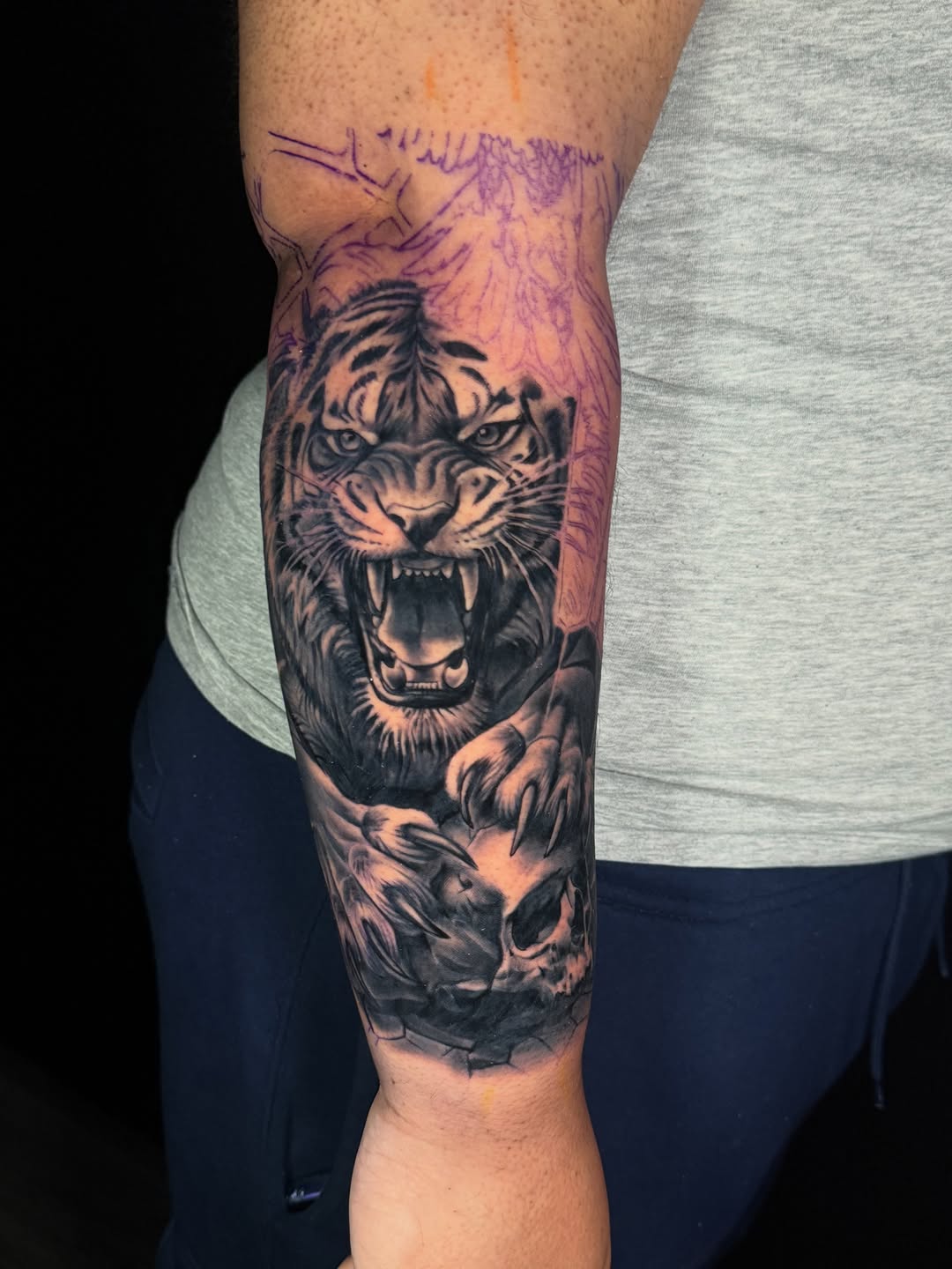 Tattoo by @arthurvolper — realism, black_and_grey