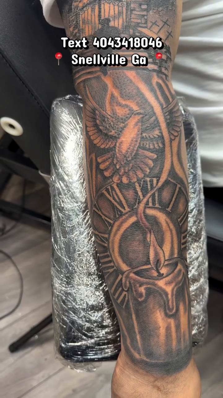 Tattoo by @i_am_tattoo — black_and_grey, realism