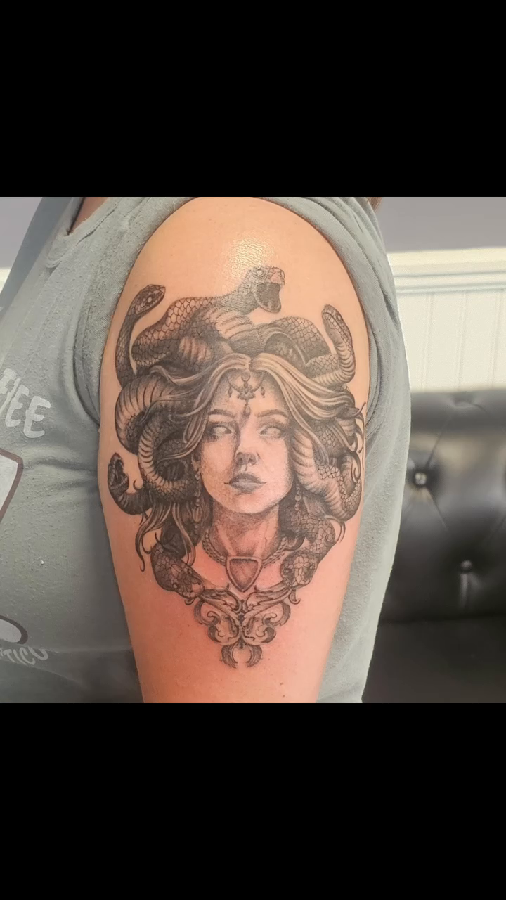 Tattoo by @amandalopeztatt2 — black_and_grey, realism