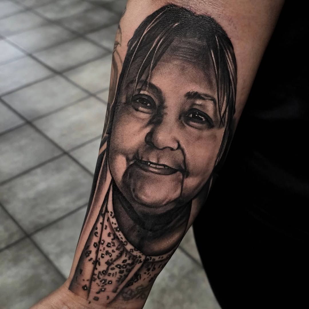 Portrait of a woman realism tattoo on the forearm by Mario Beltran