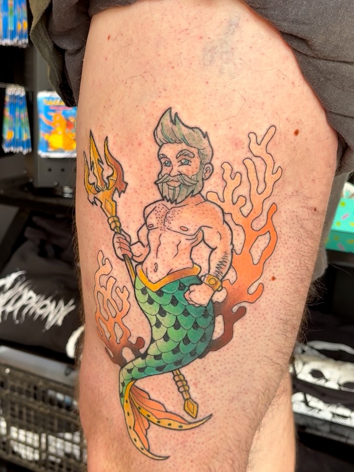 Tattoo by @nostalgiainks — new_school