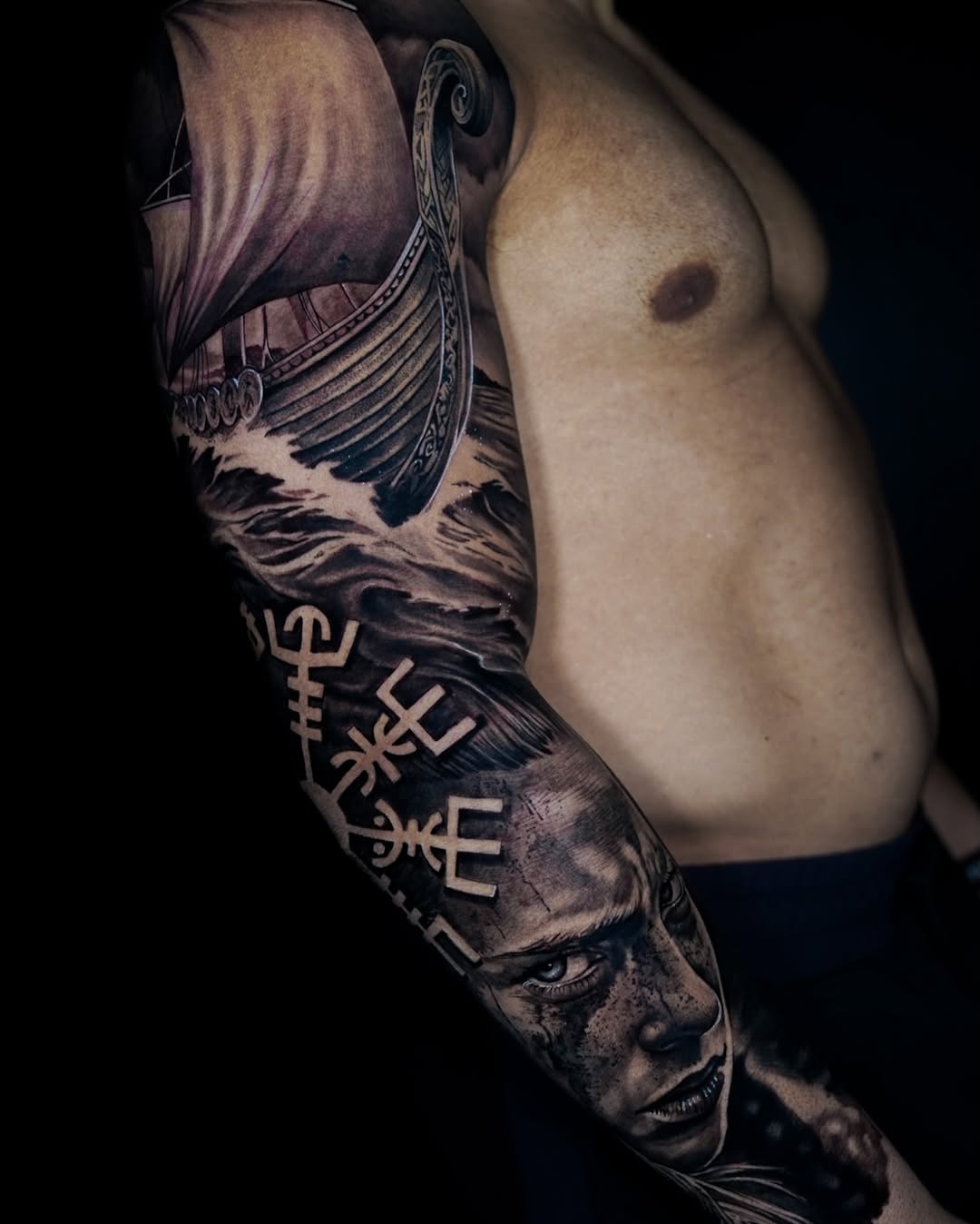 Tattoo by @italonanais — realism, black_and_grey