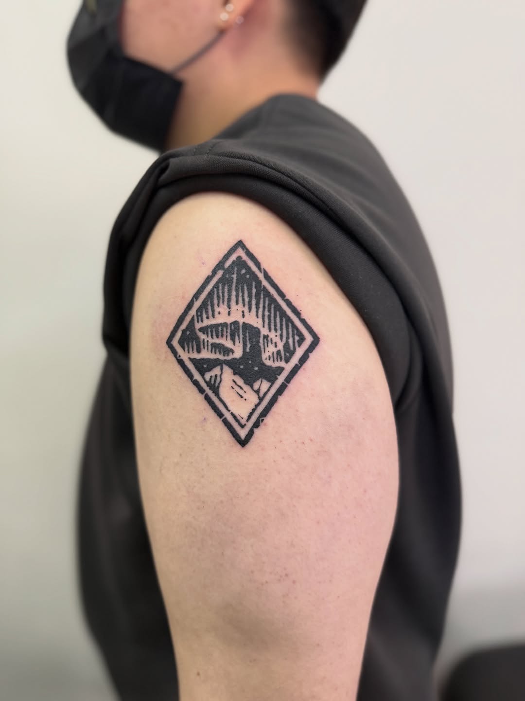 Tattoo by @momotattoo0906 — blackwork, illustrative