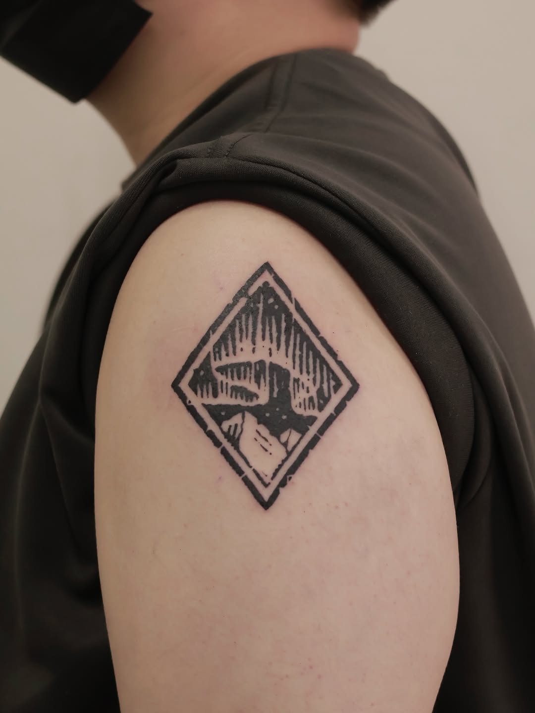 Tattoo by @momotattoo0906 — blackwork, illustrative