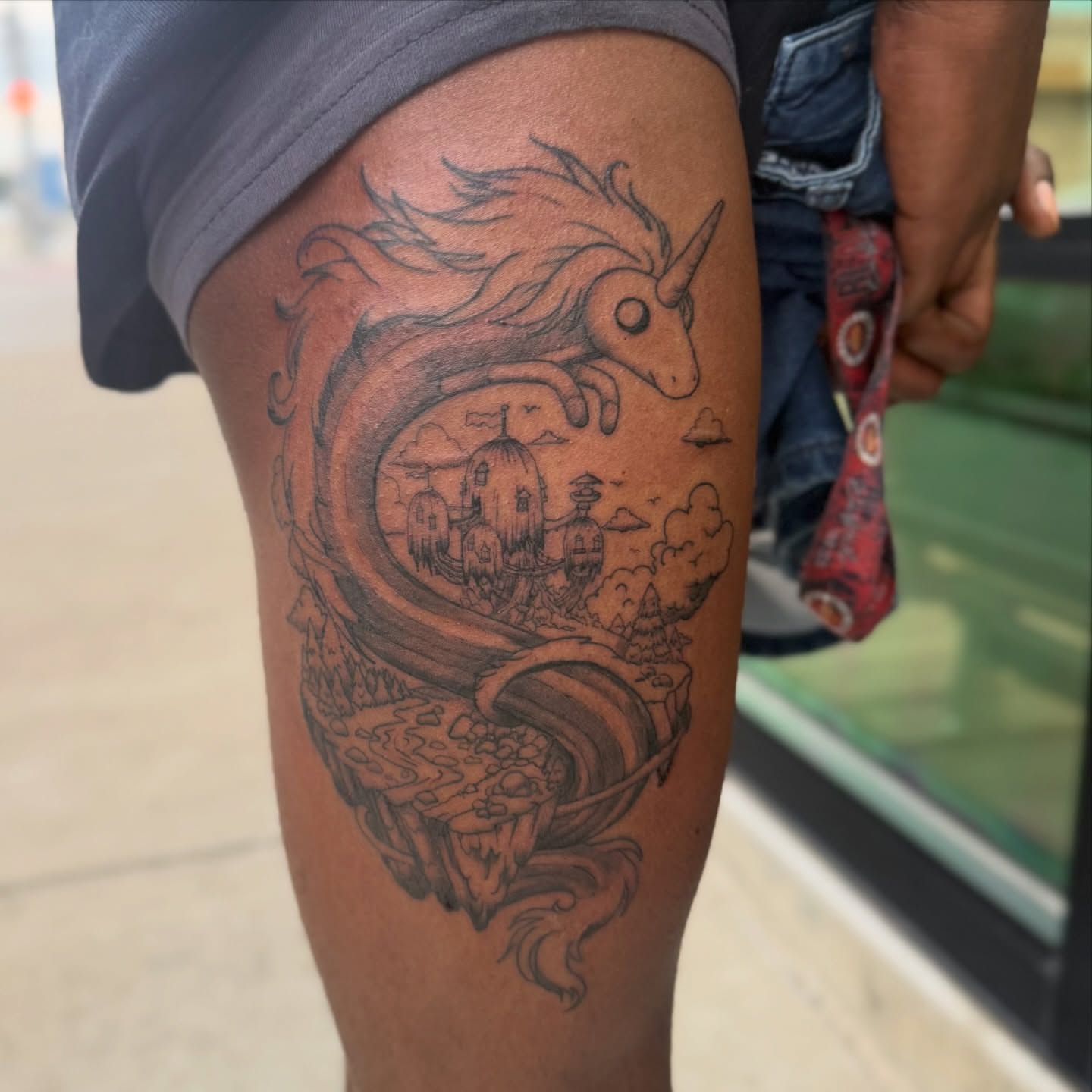 Unicorn realism tattoo on the thigh by Chuckthegirl