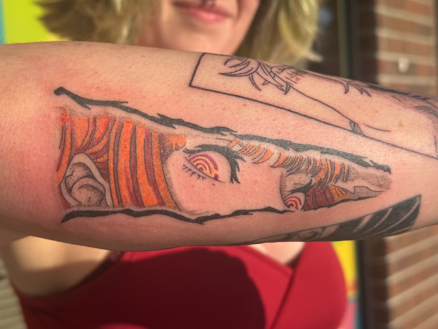 Tattoo by @mo.mo.tattoos — american_traditional, realism