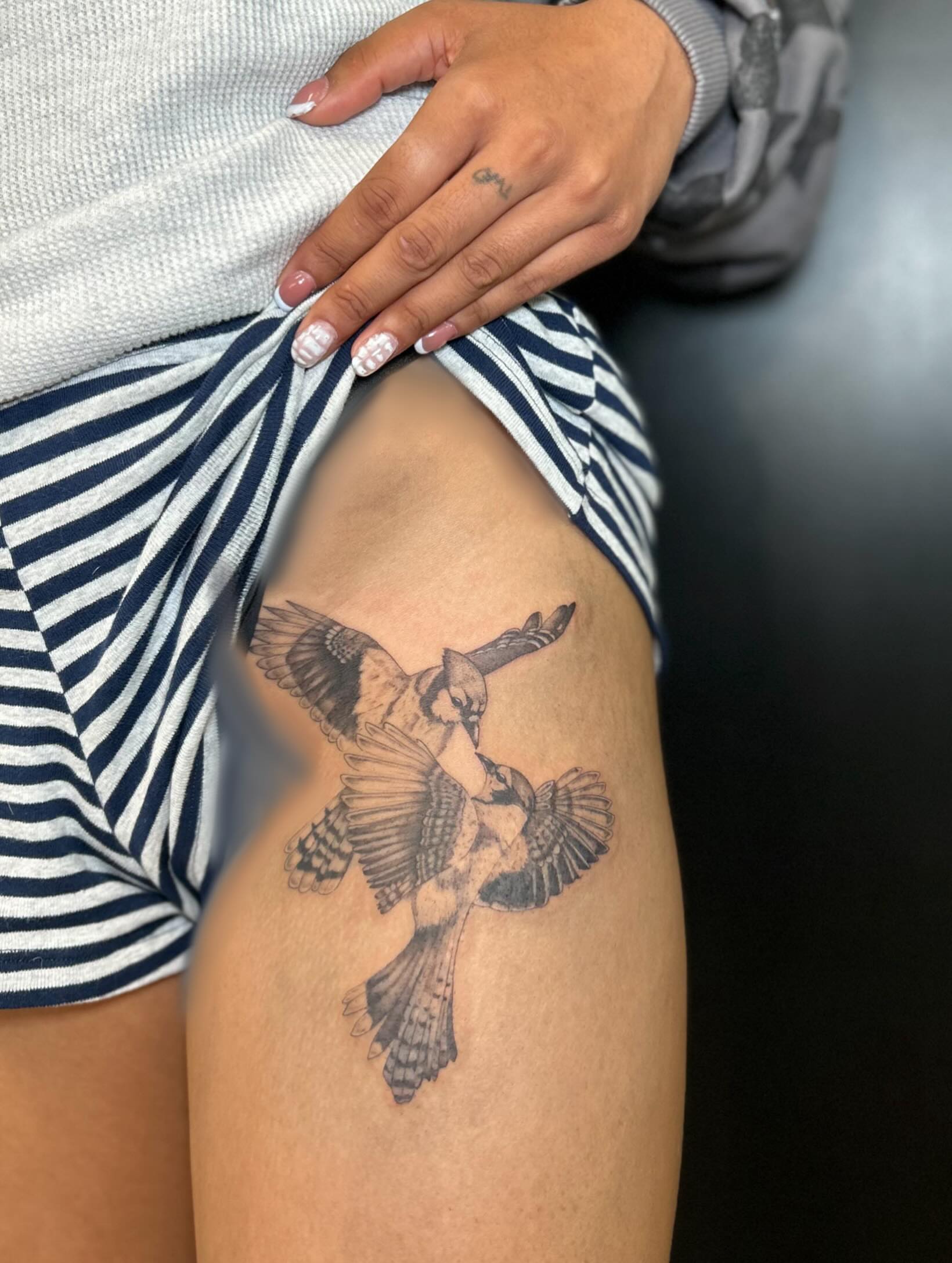 Birds black and grey tattoo on the thigh by L i v π Tattoo Artist. AMITY TATTOO