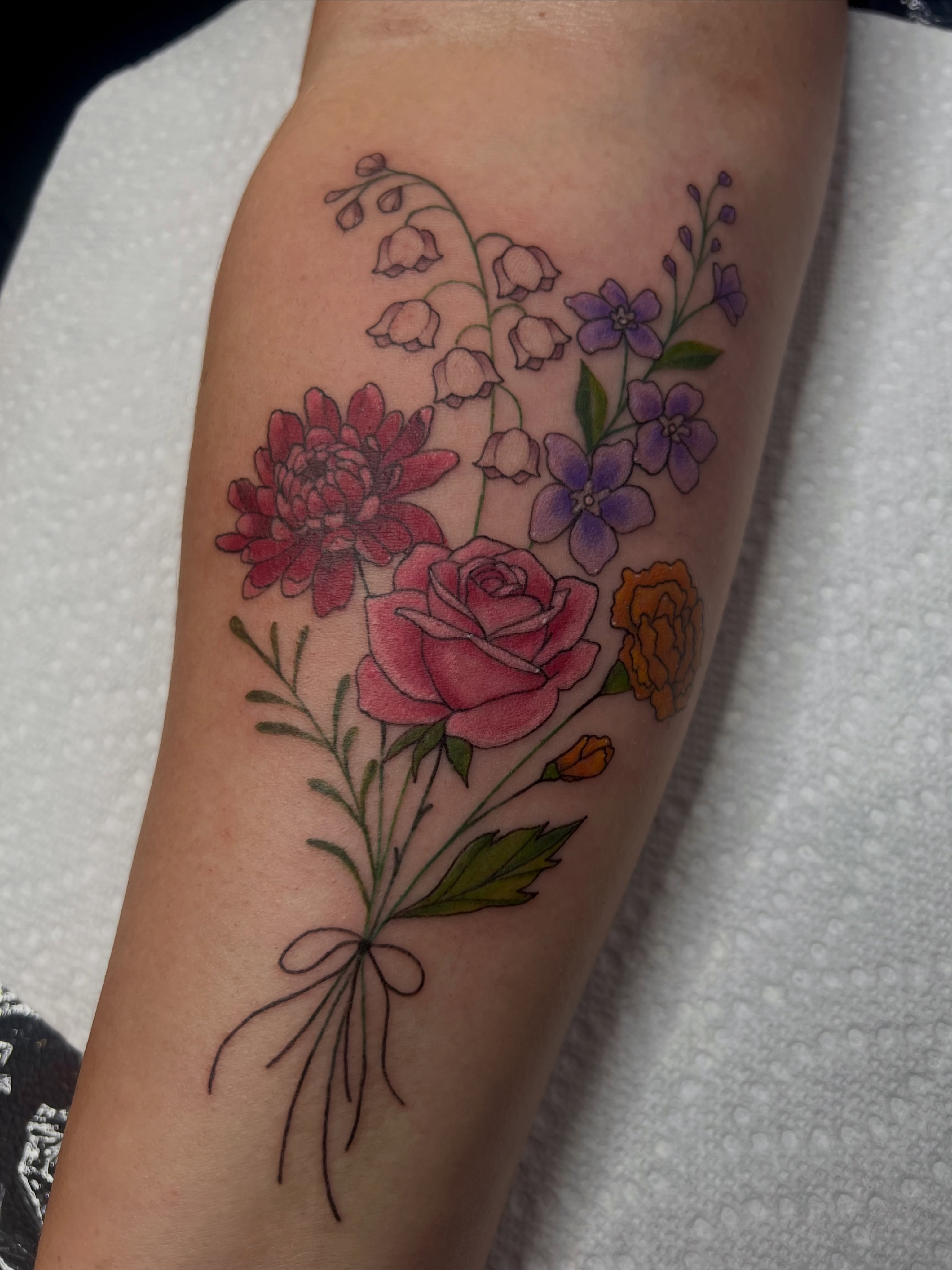 Tattoo by @hollytattoos__ — realism