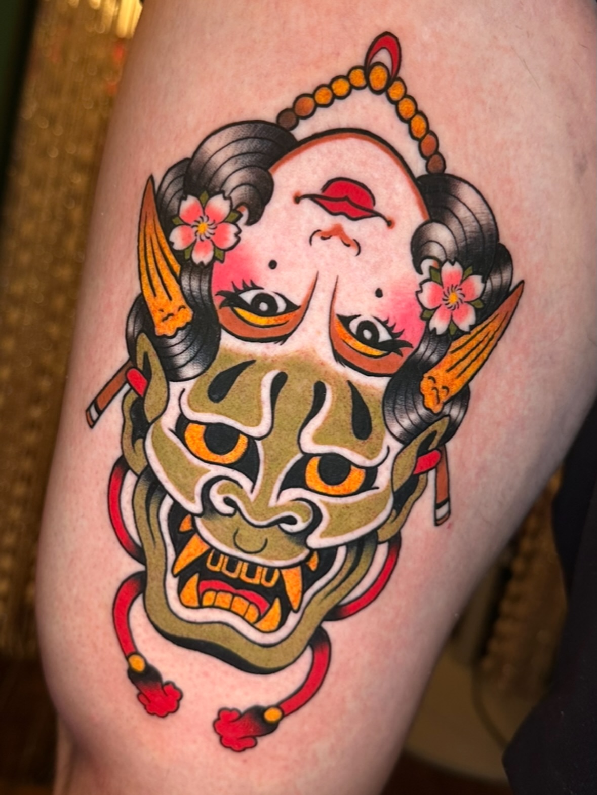 Geisha mask American traditional tattoo on the thigh by 𝔪𝔞𝔩𝔢𝔯𝔦𝔢 𝔫𝔢𝔳𝔢𝔯𝔪𝔬𝔯𝔢 🐦‍⬛ 𝔫𝔢𝔴 𝔧𝔢𝔯𝔰𝔢𝔶 𝔱𝔞𝔱𝔱𝔬𝔬