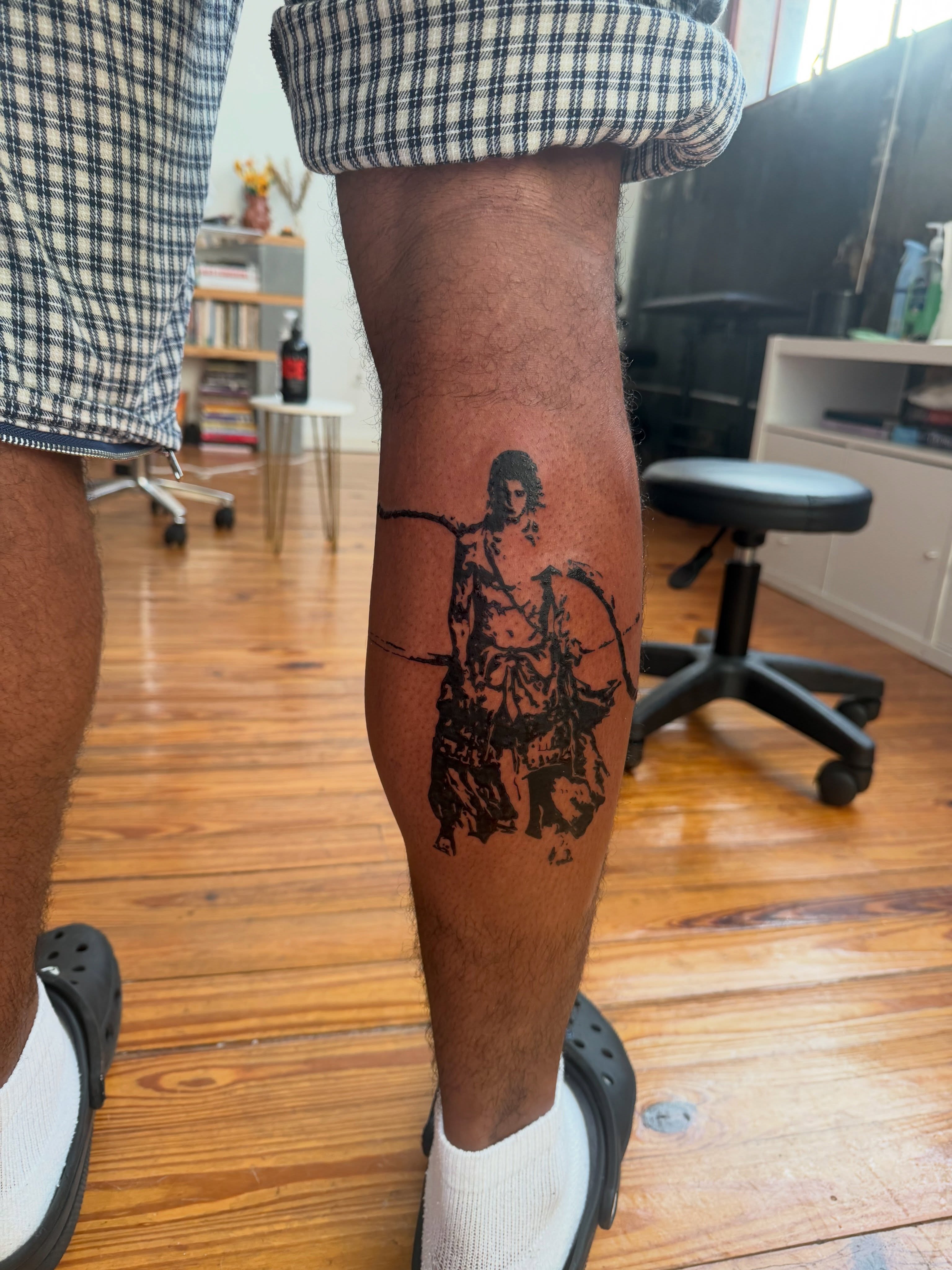 Samurai warrior black and grey tattoo on the calf by Jose Javier