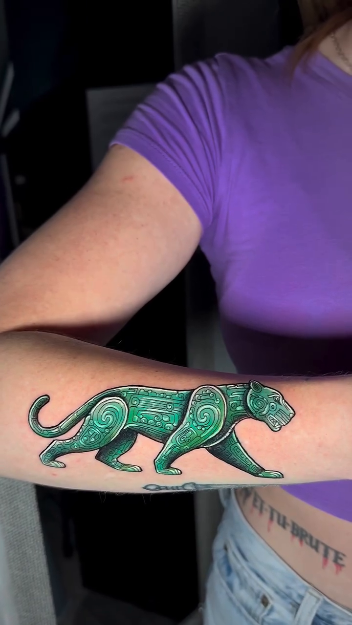 Tattoo by @alanink_ — geometric, blackwork