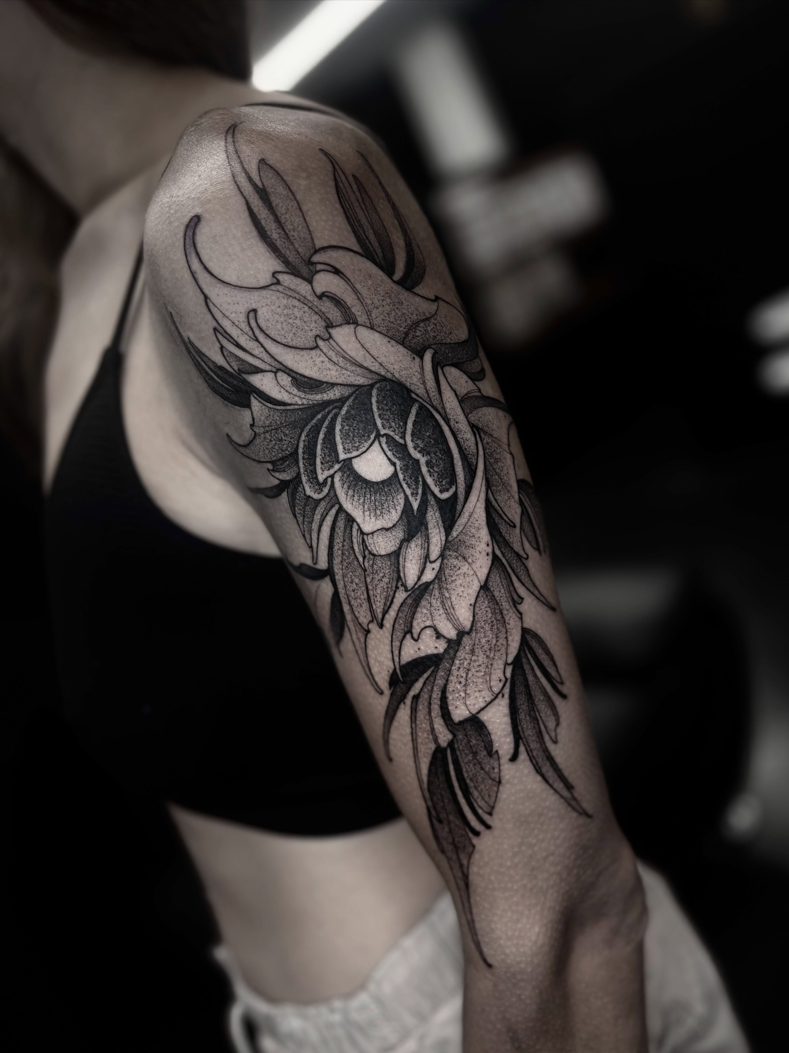 Tattoo by @8jinx9 — black_and_grey