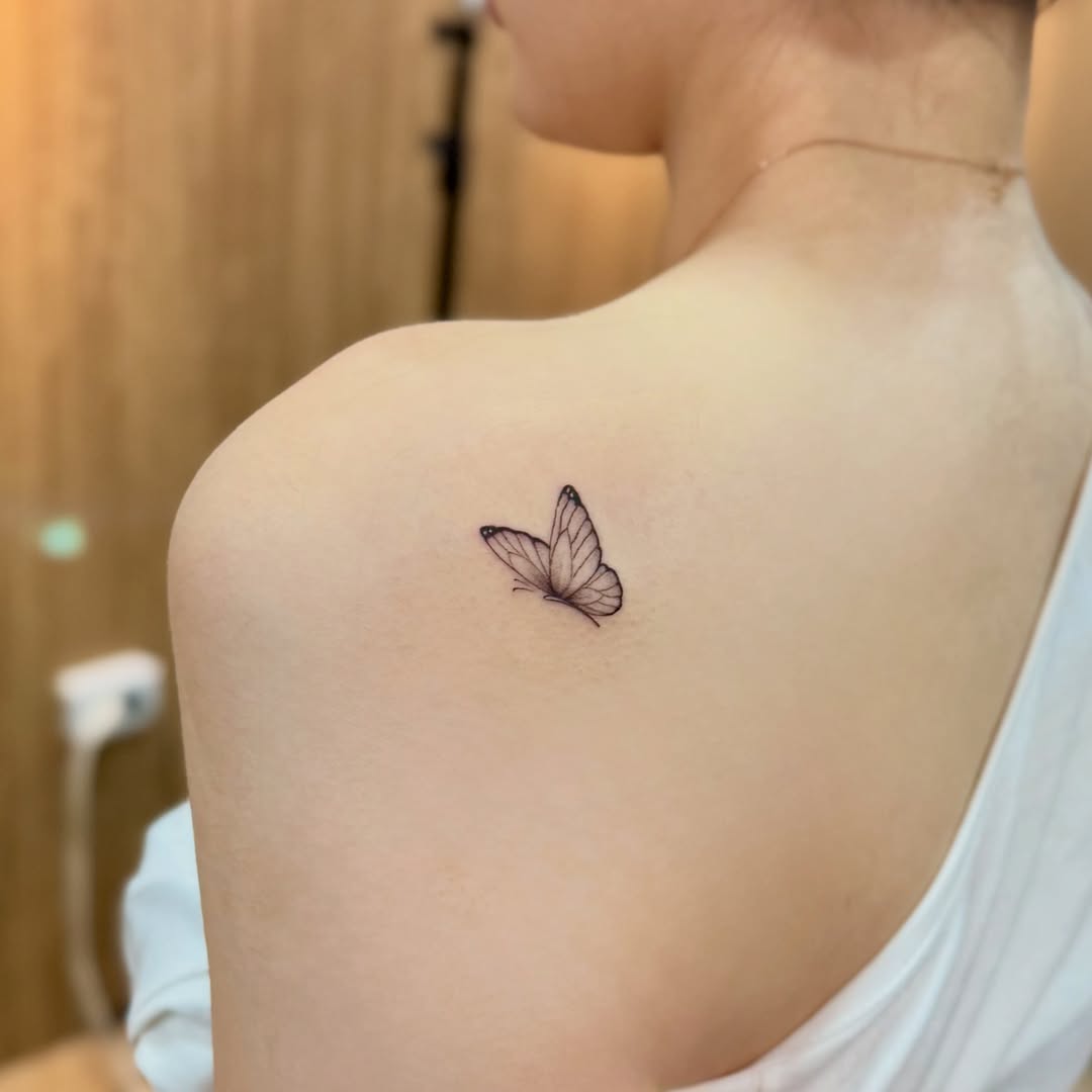 Tattoo by @maru_ttttt — fine_line