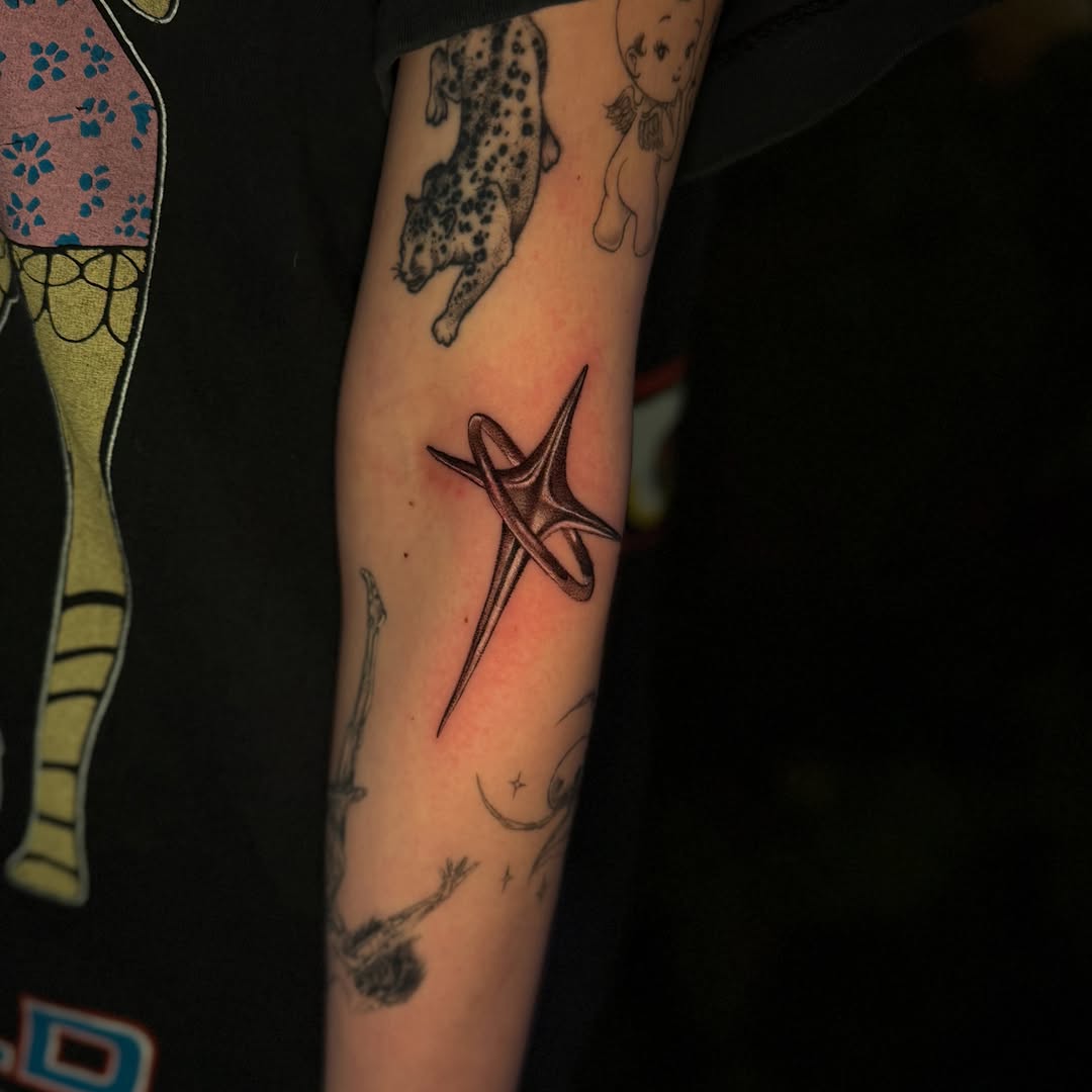 Abstract starburst cyber sigilism tattoo on the forearm by 🌸Cinthia ちゃん🌹, New York, New York