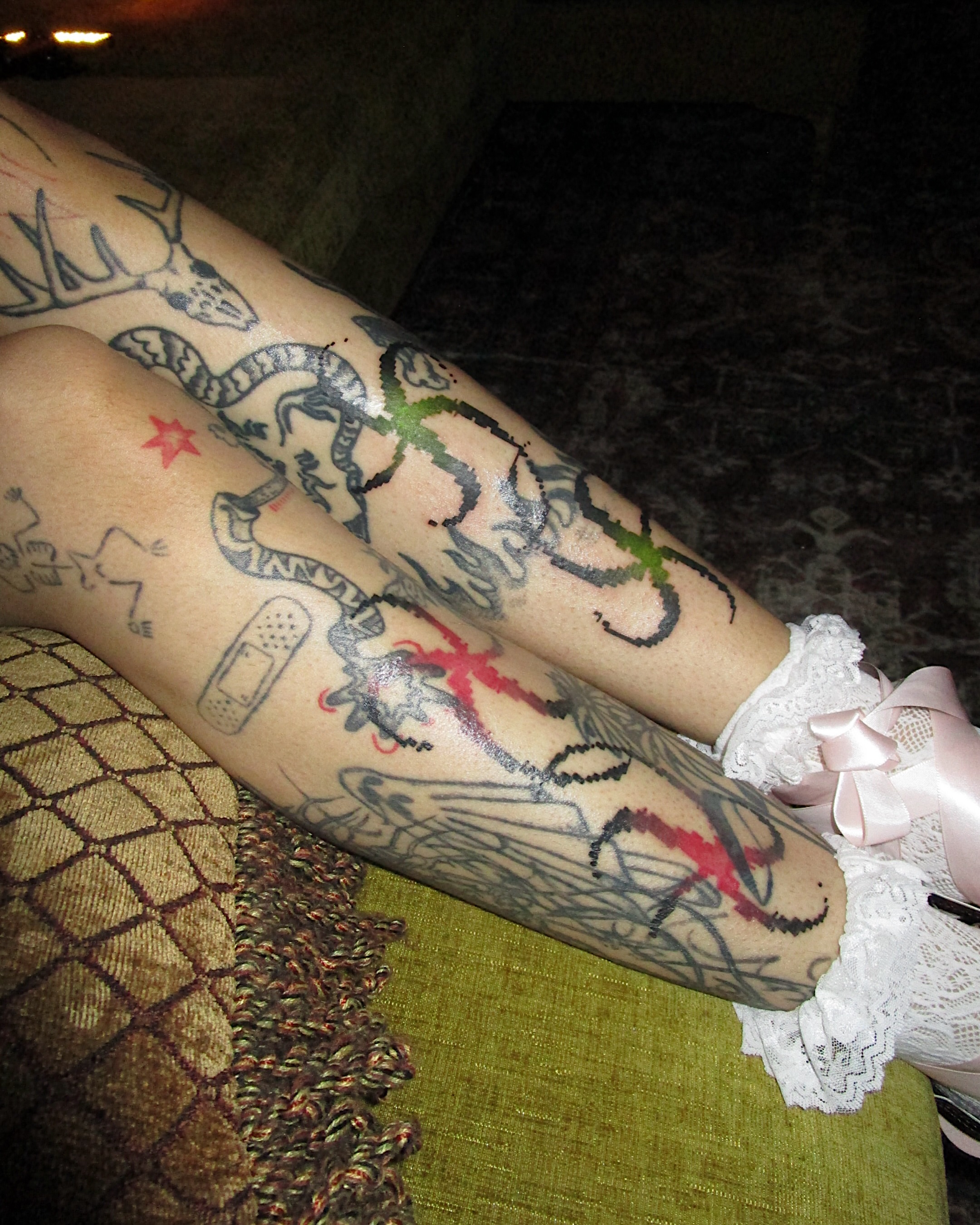Tattooed leg American traditional tattoo on the leg by Azucena
