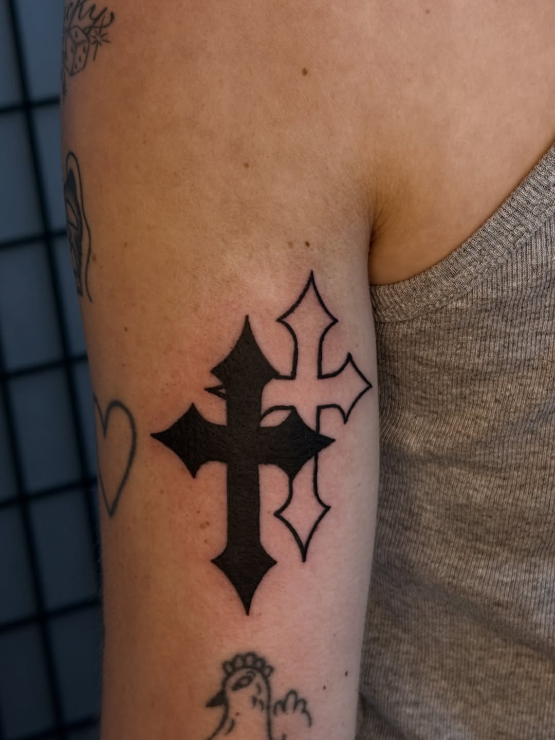 Tattoo by @isthepainok — blackwork