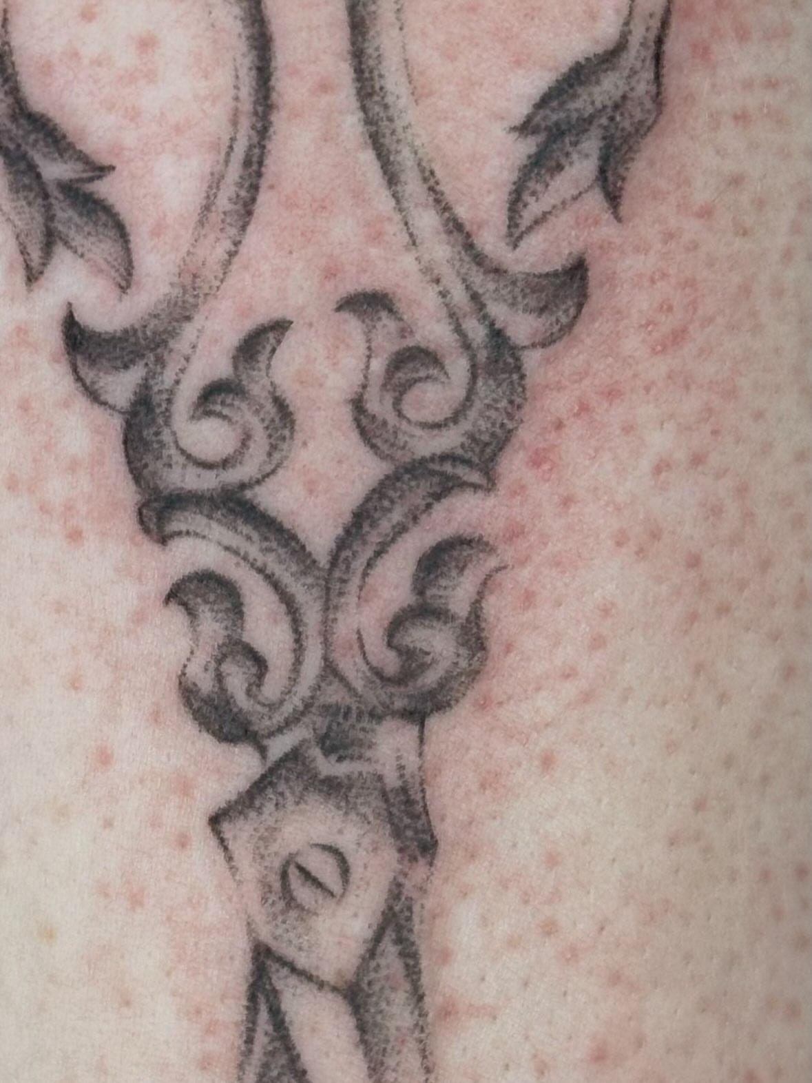Scrollwork black and grey tattoo on the forearm by edie ☆ kansas tattoo artist, Lawrence, Kansas