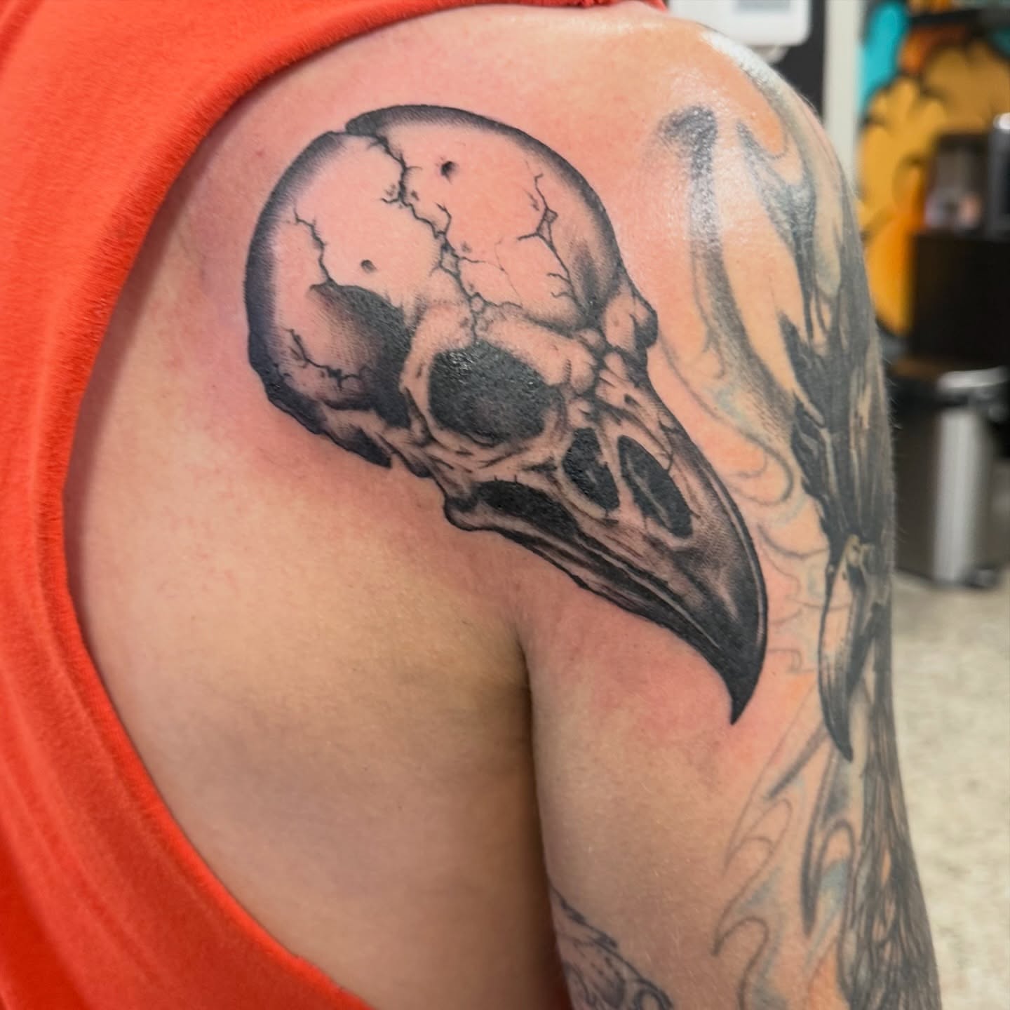 Skull realism tattoo on the shoulder by Chuckthegirl
