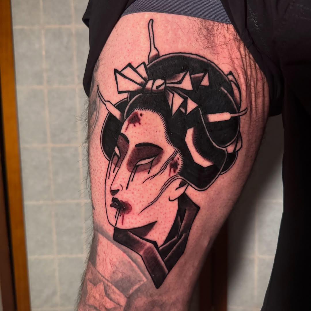 Geisha dark realism tattoo on the thigh by Dylan