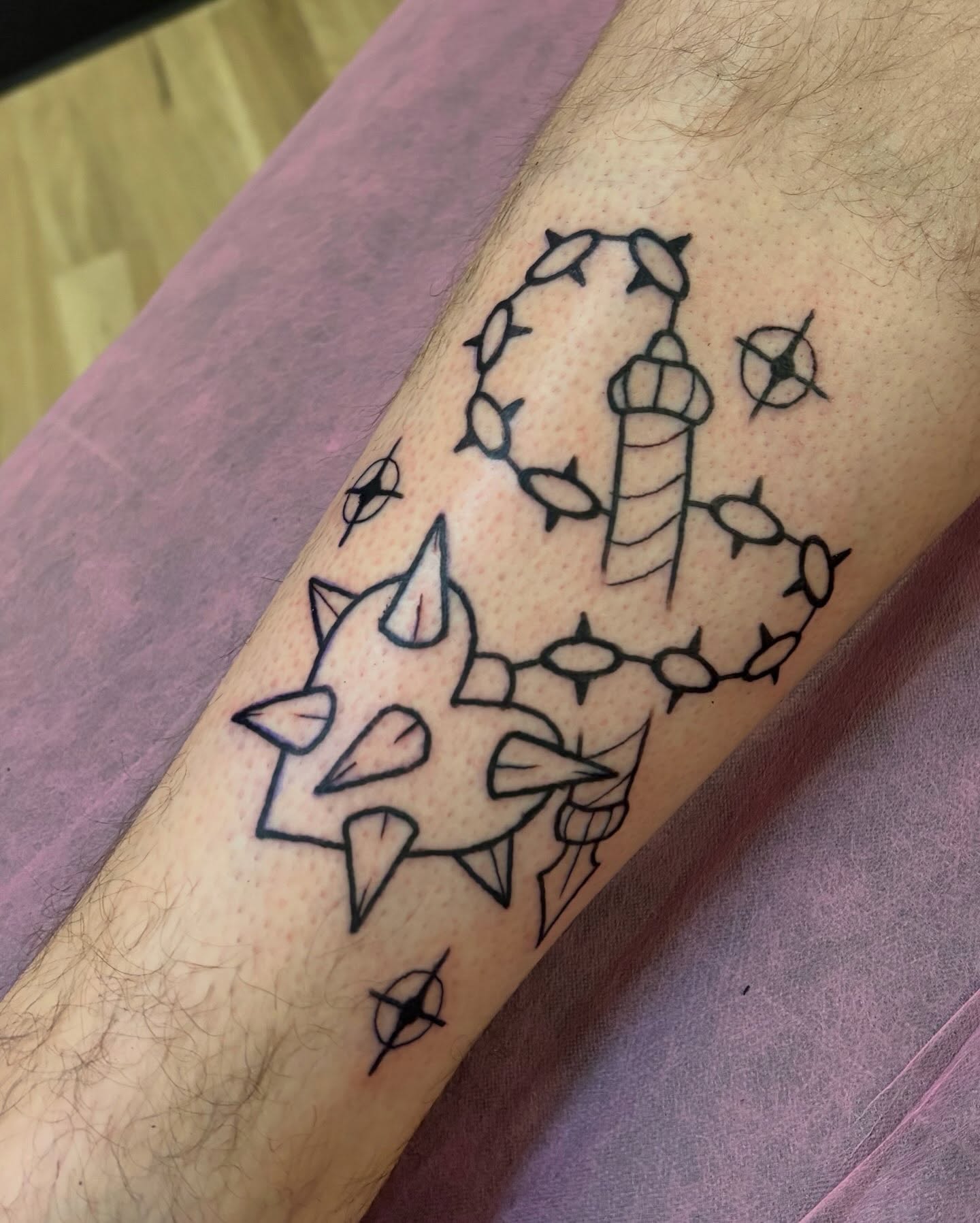 Tattoo by @raven.without.wings — geometric
