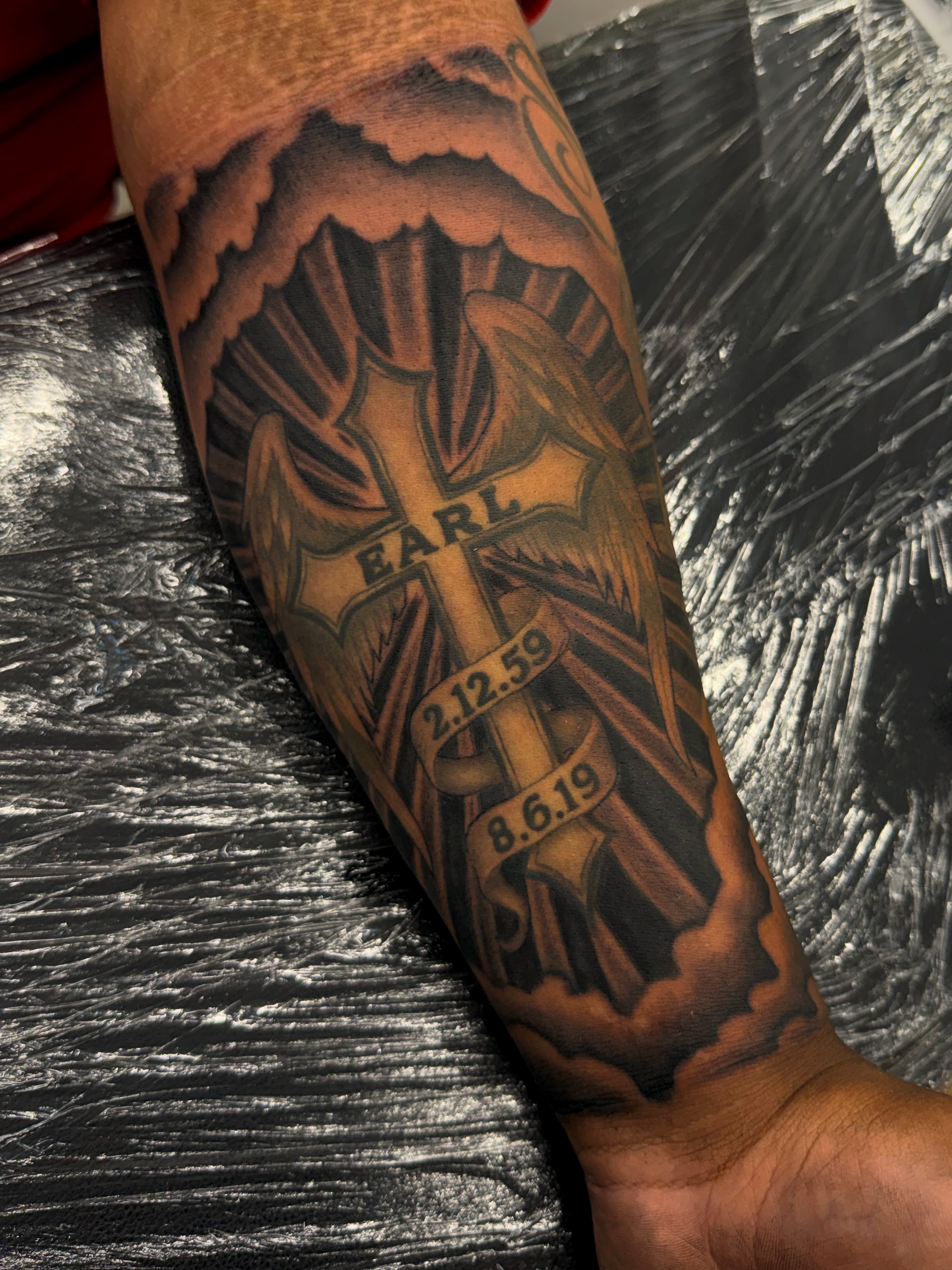 Tattoo by @inkofmine_byleo — american_traditional