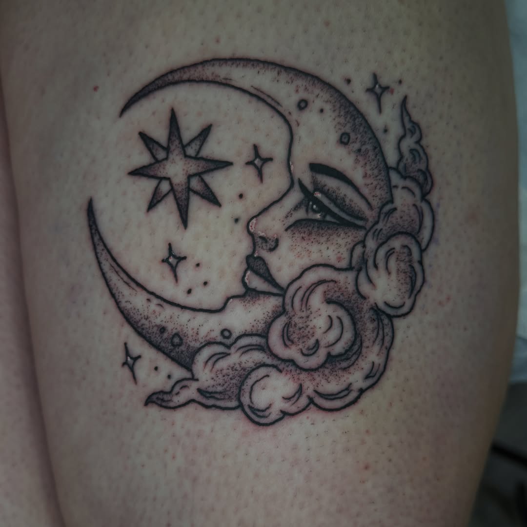 Moon and star dotwork tattoo on the thigh by Oliver Ⴟ Graves
